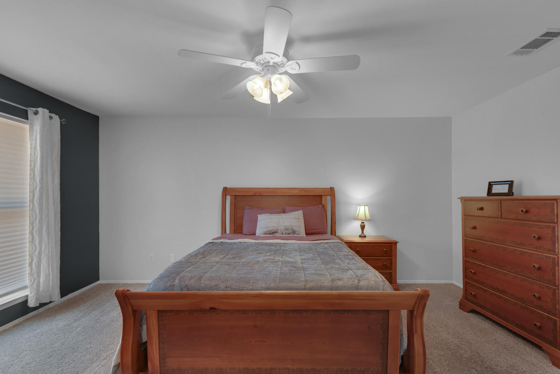 PARKWOOD LANE BLUEWATER BAY - Residential