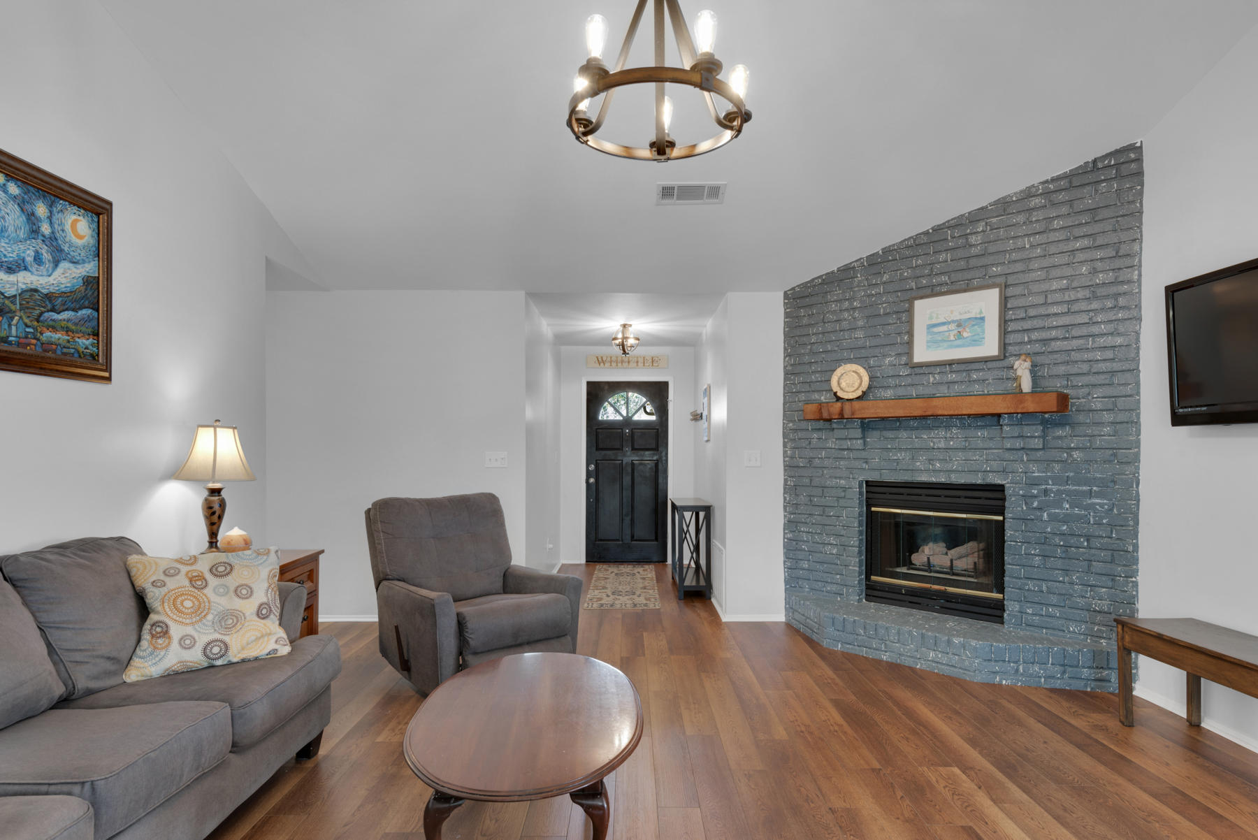 PARKWOOD LANE BLUEWATER BAY - Residential