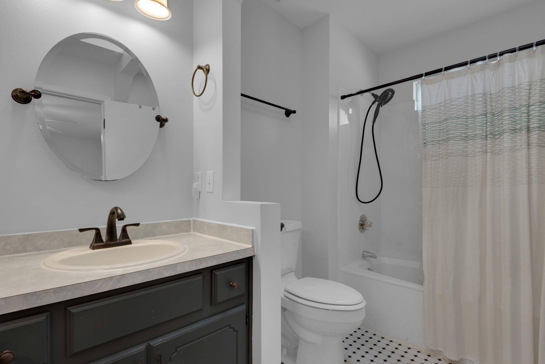 PARKWOOD LANE BLUEWATER BAY - Residential