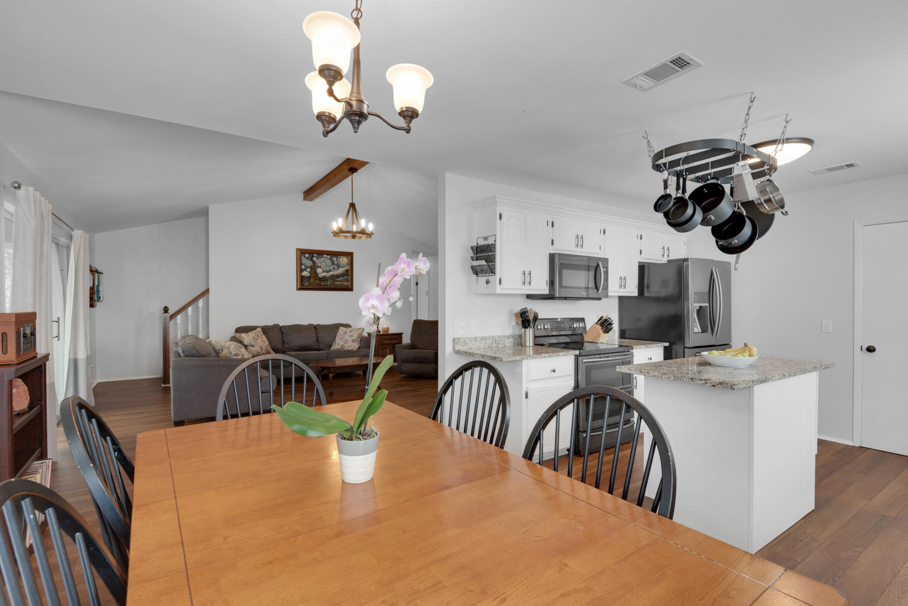 PARKWOOD LANE BLUEWATER BAY - Residential