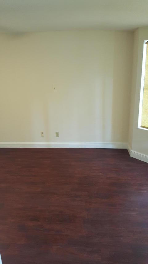 ELLIOTTS POINT - Residential Lease