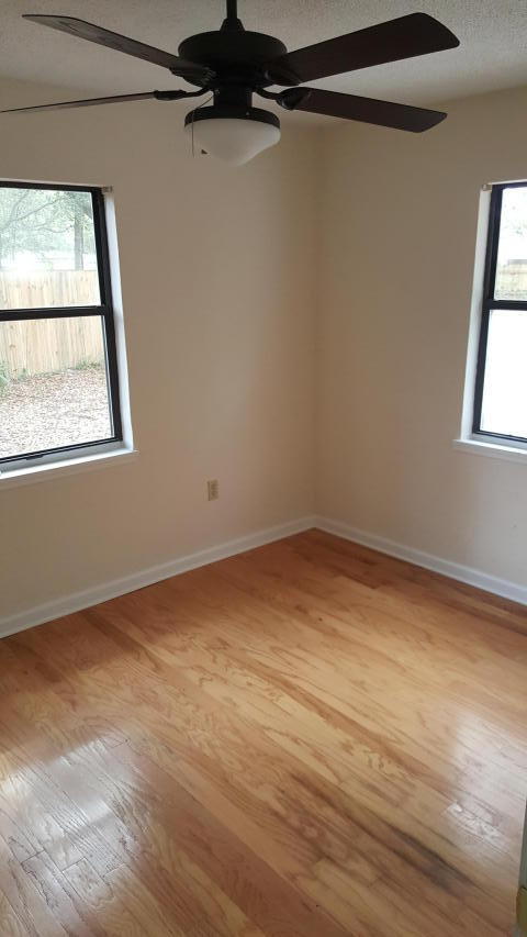 ELLIOTTS POINT - Residential Lease