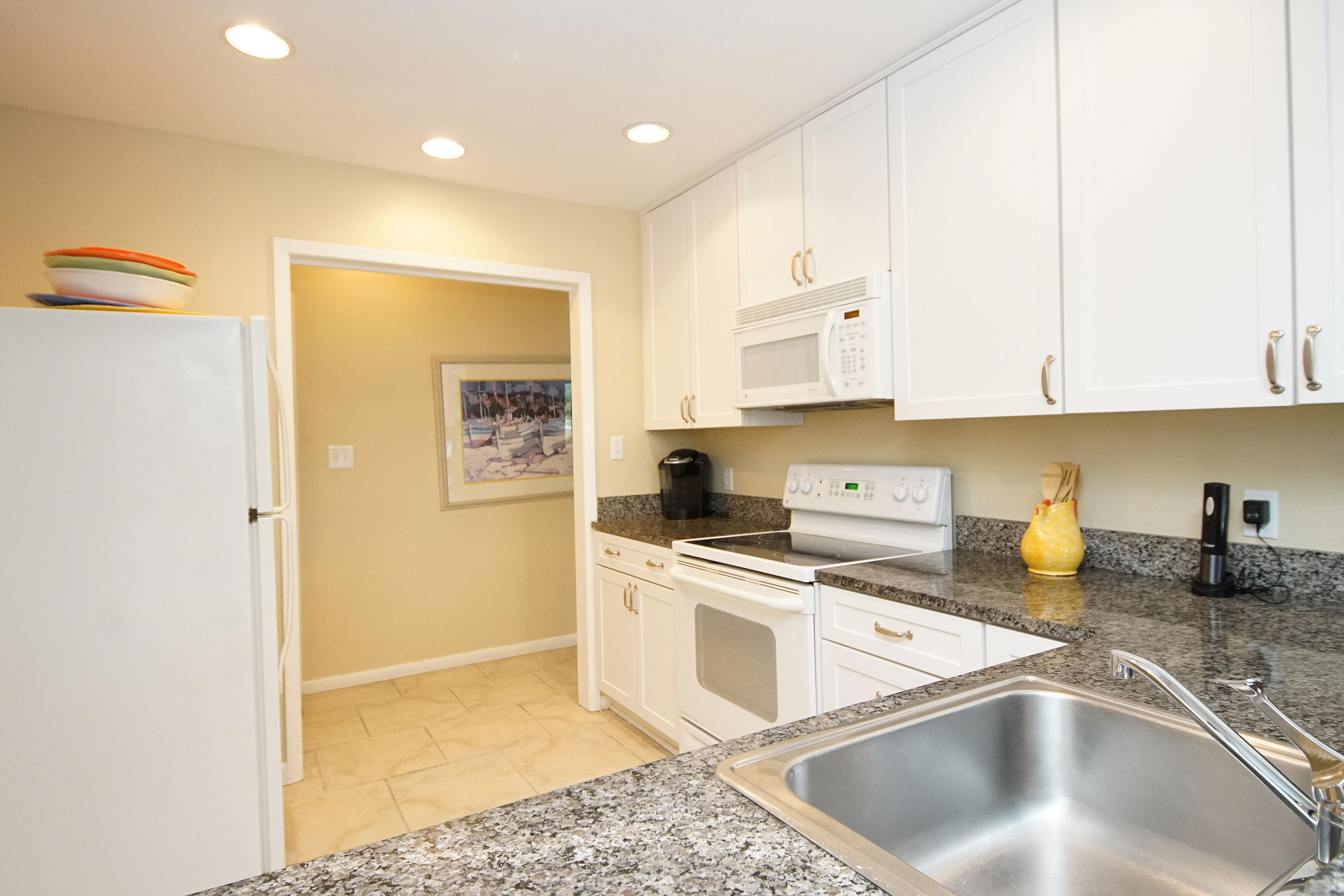 MAGNOLIA VILLAGE CONDO - Residential