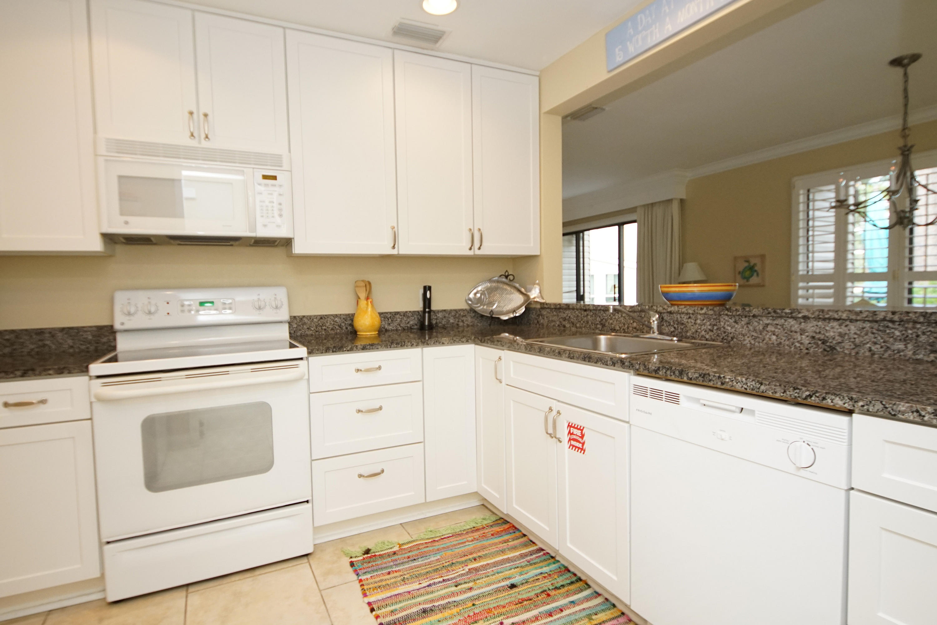 MAGNOLIA VILLAGE CONDO - Residential