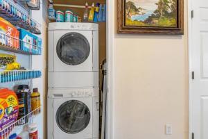 GAP CREEK CONDOS - Residential