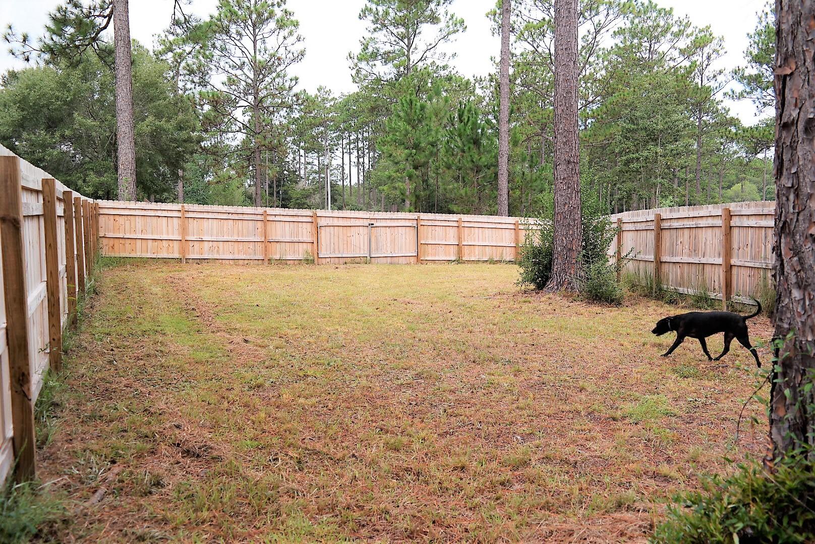 TEN LAKE ESTATES UNIT 1 - Residential