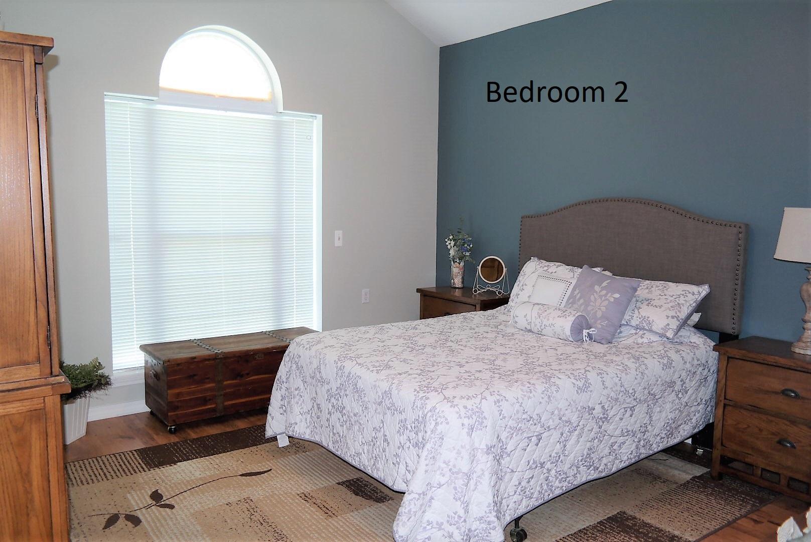 TEN LAKE ESTATES UNIT 1 - Residential