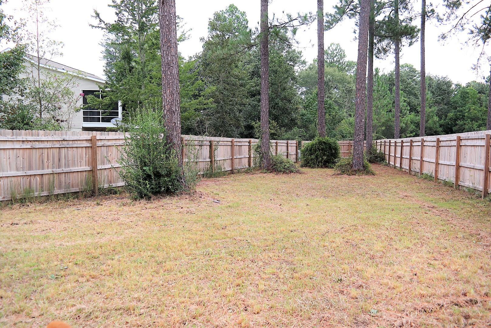 TEN LAKE ESTATES UNIT 1 - Residential