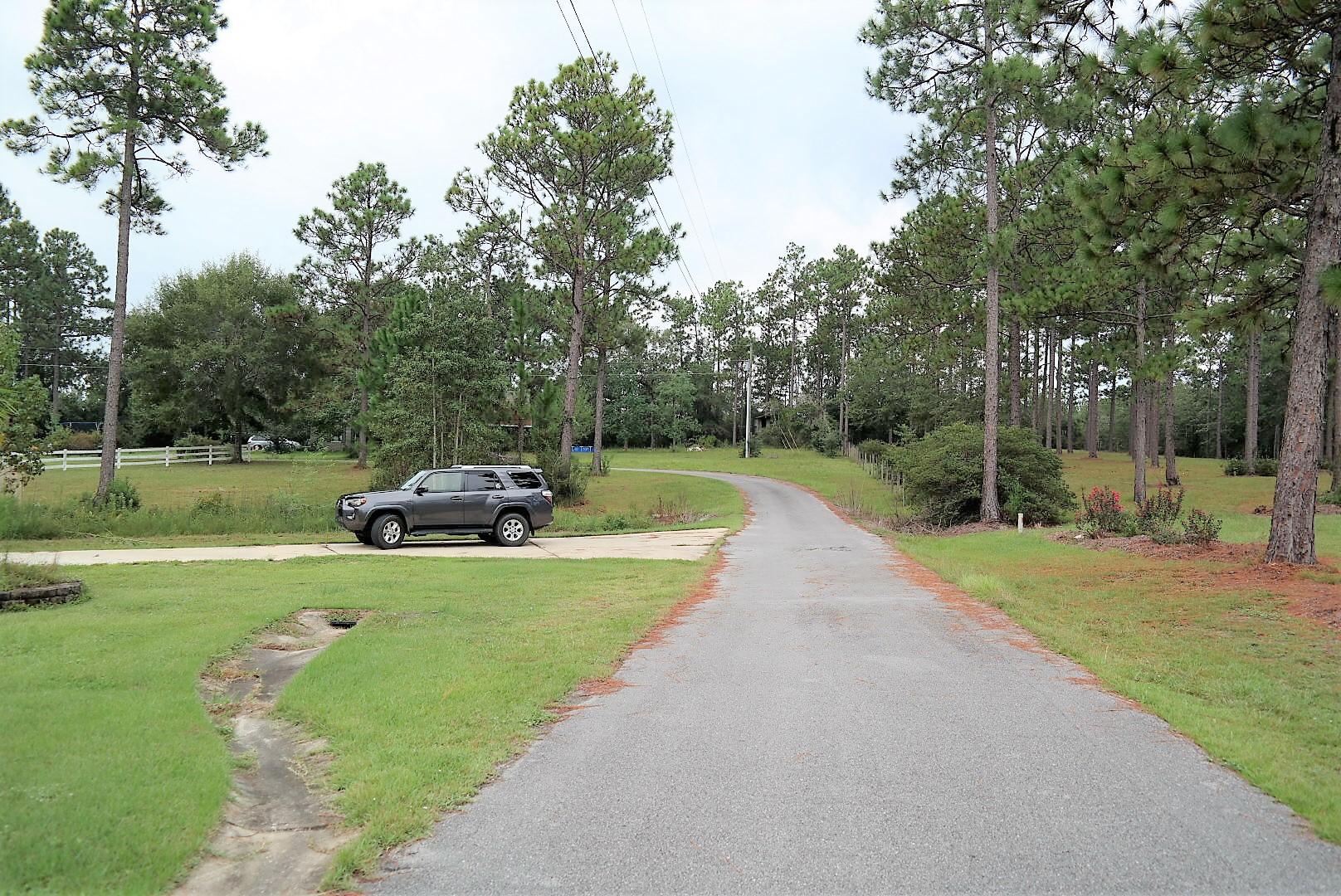 TEN LAKE ESTATES UNIT 1 - Residential