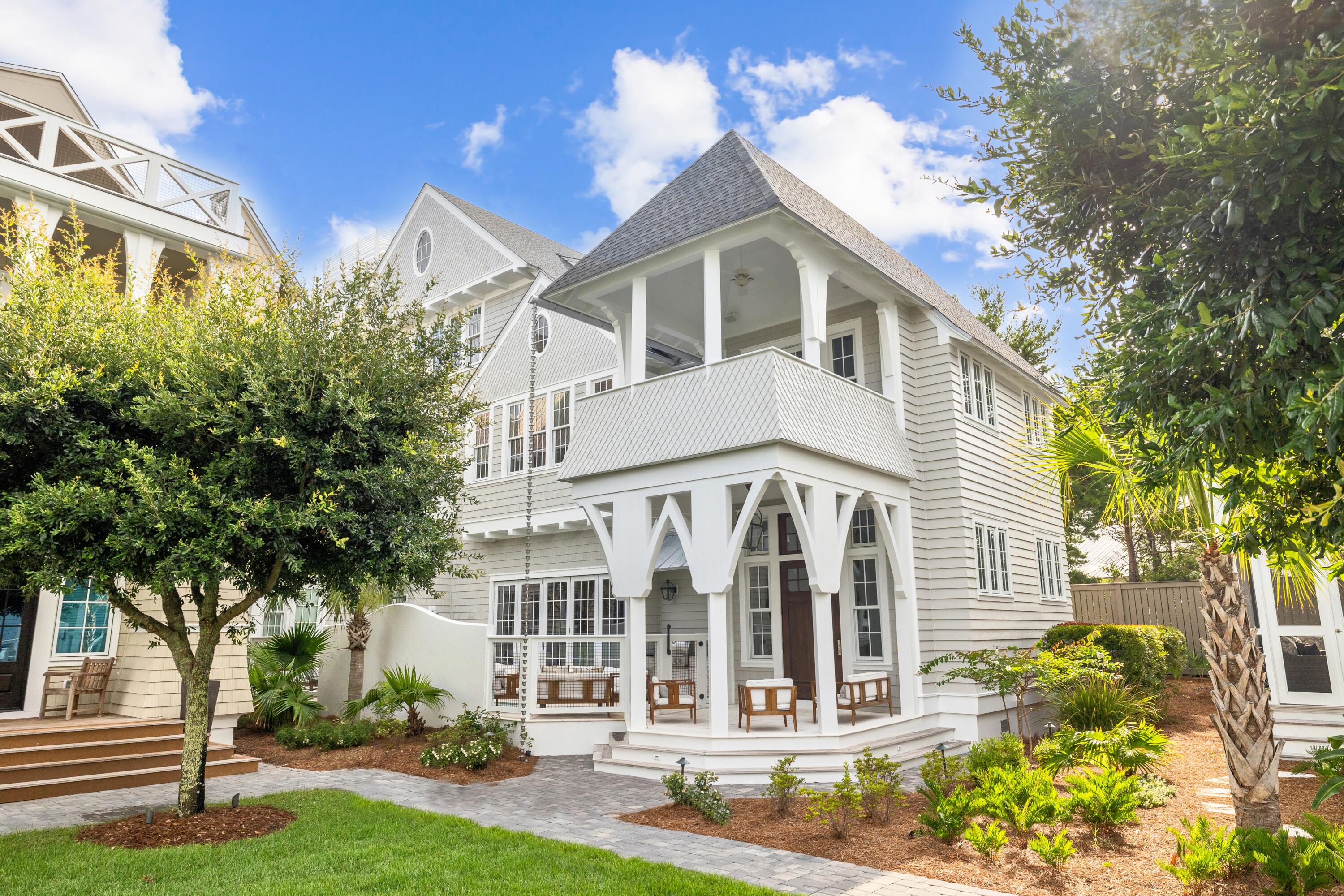28 Rainer Lane