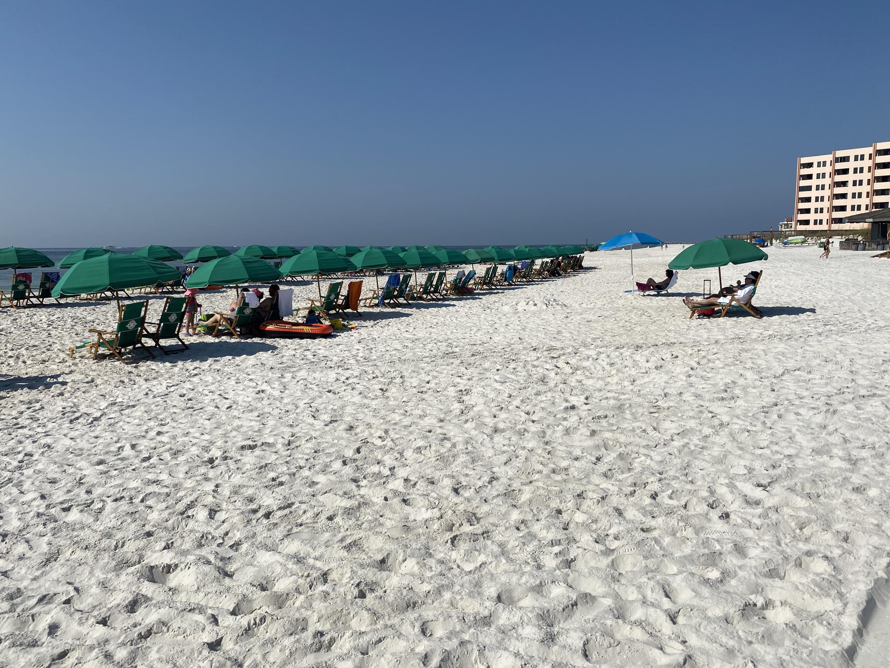 ISLANDER CONDO - Residential