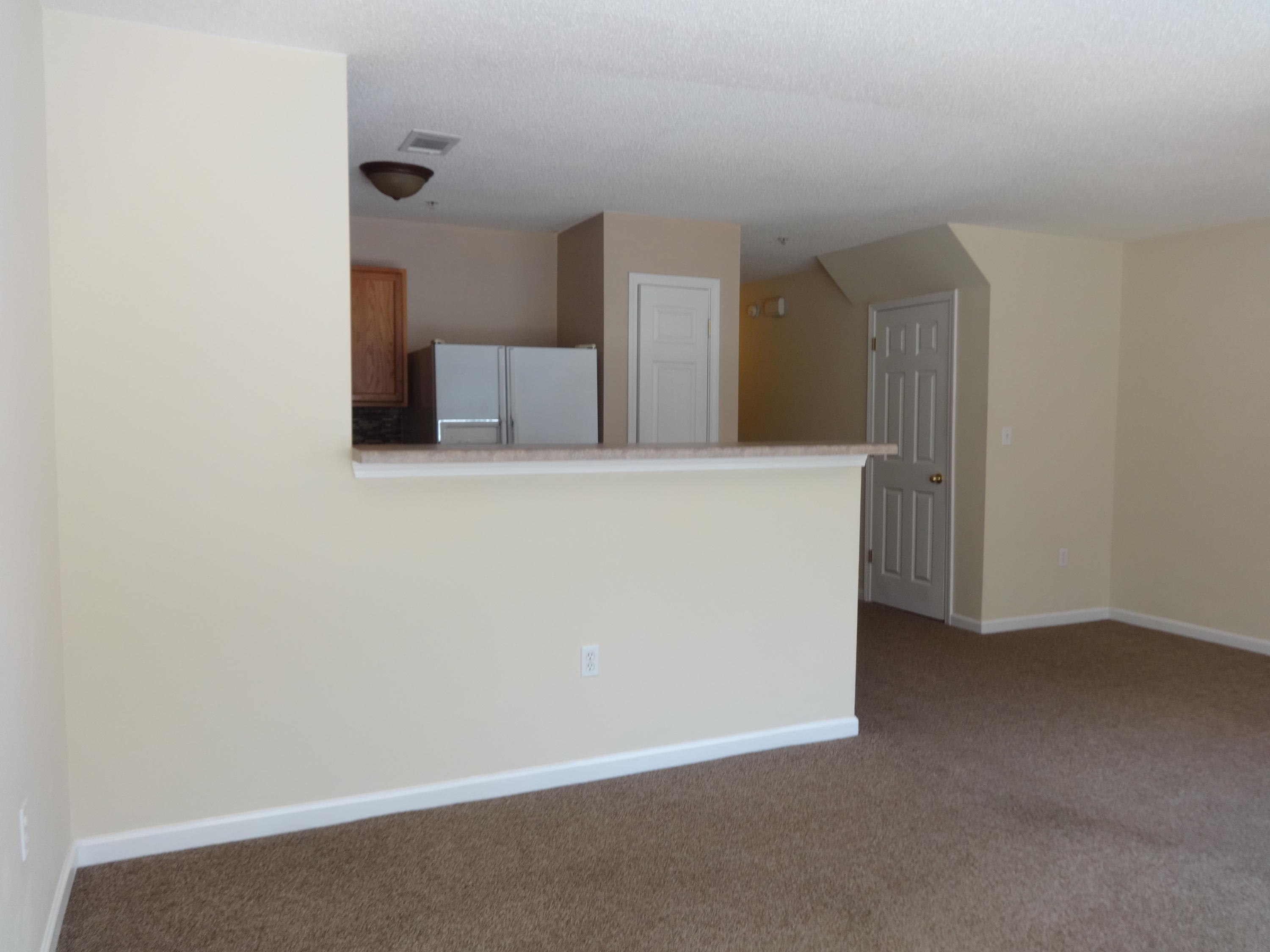 ROLLING PINES - Residential Lease