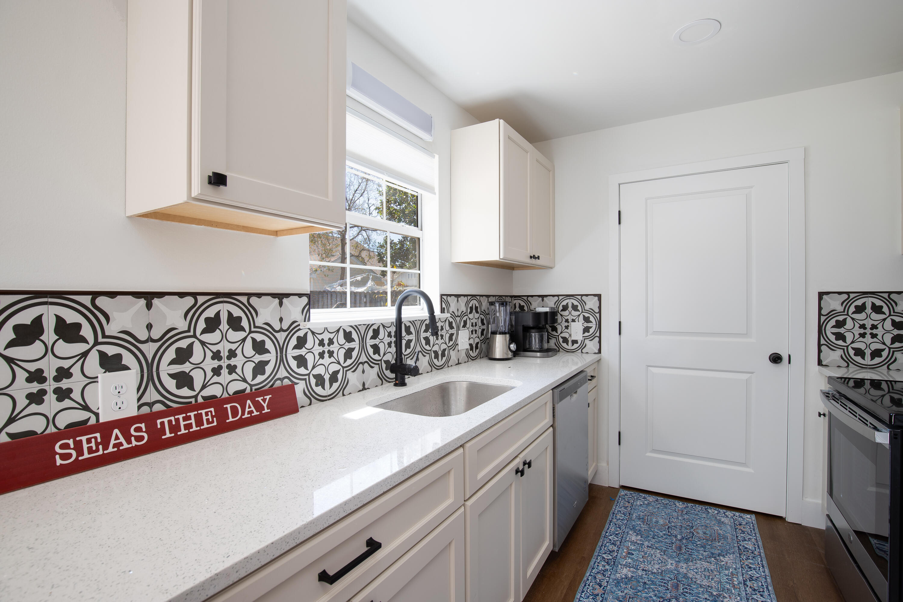 GULFVIEW HEIGHTS 1ST ADDN - Residential