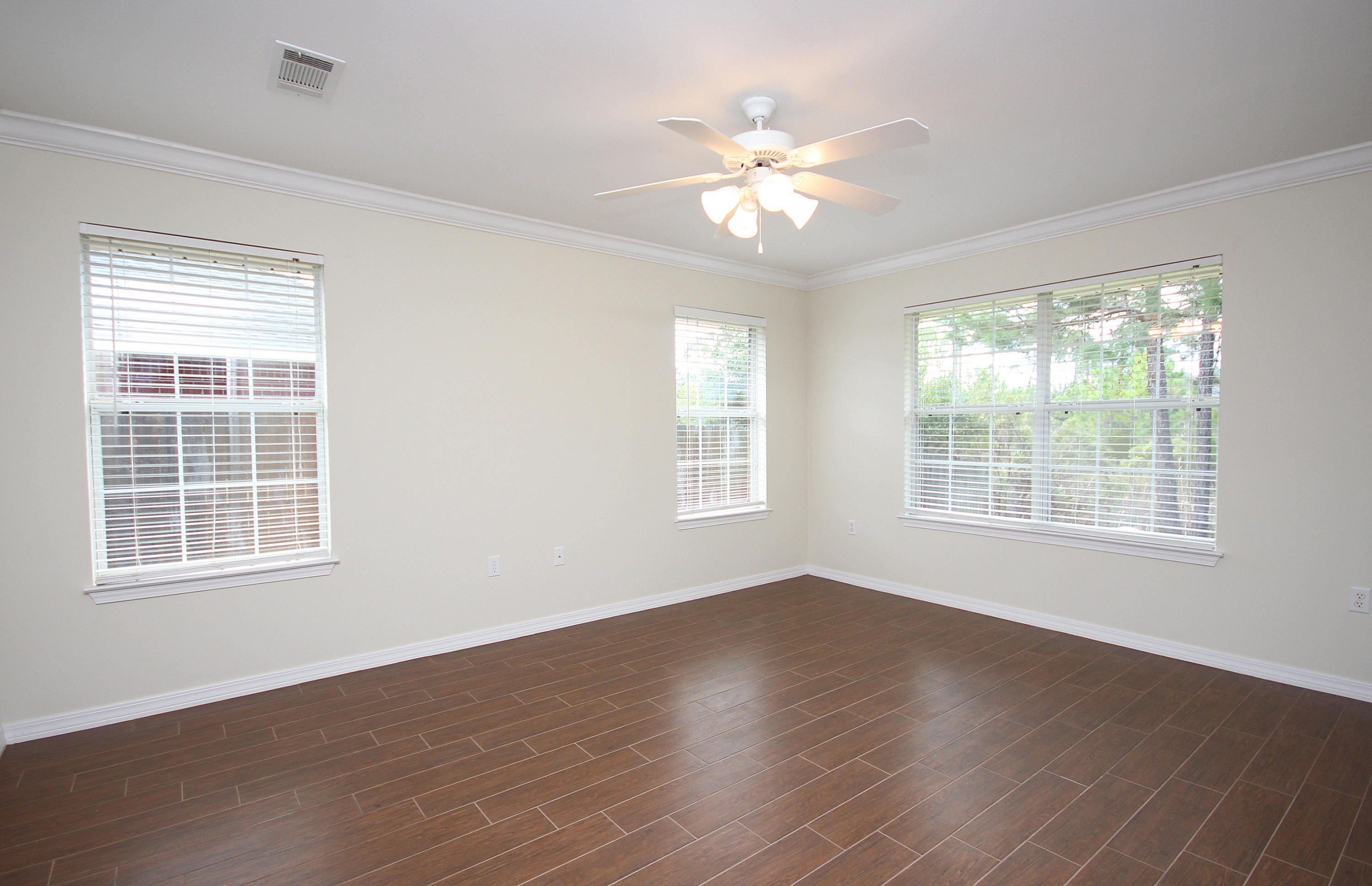 MACK BAYOU POINTE - Residential