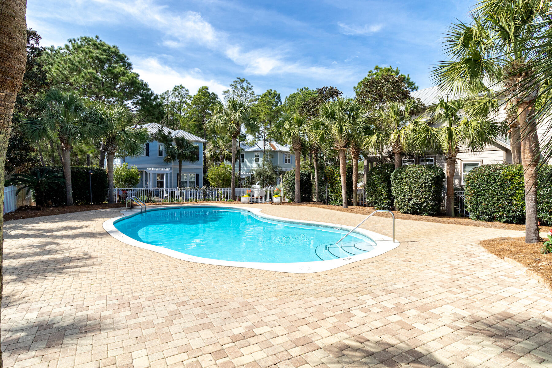 CASSINE GARDENS T/H PH 3 - Residential