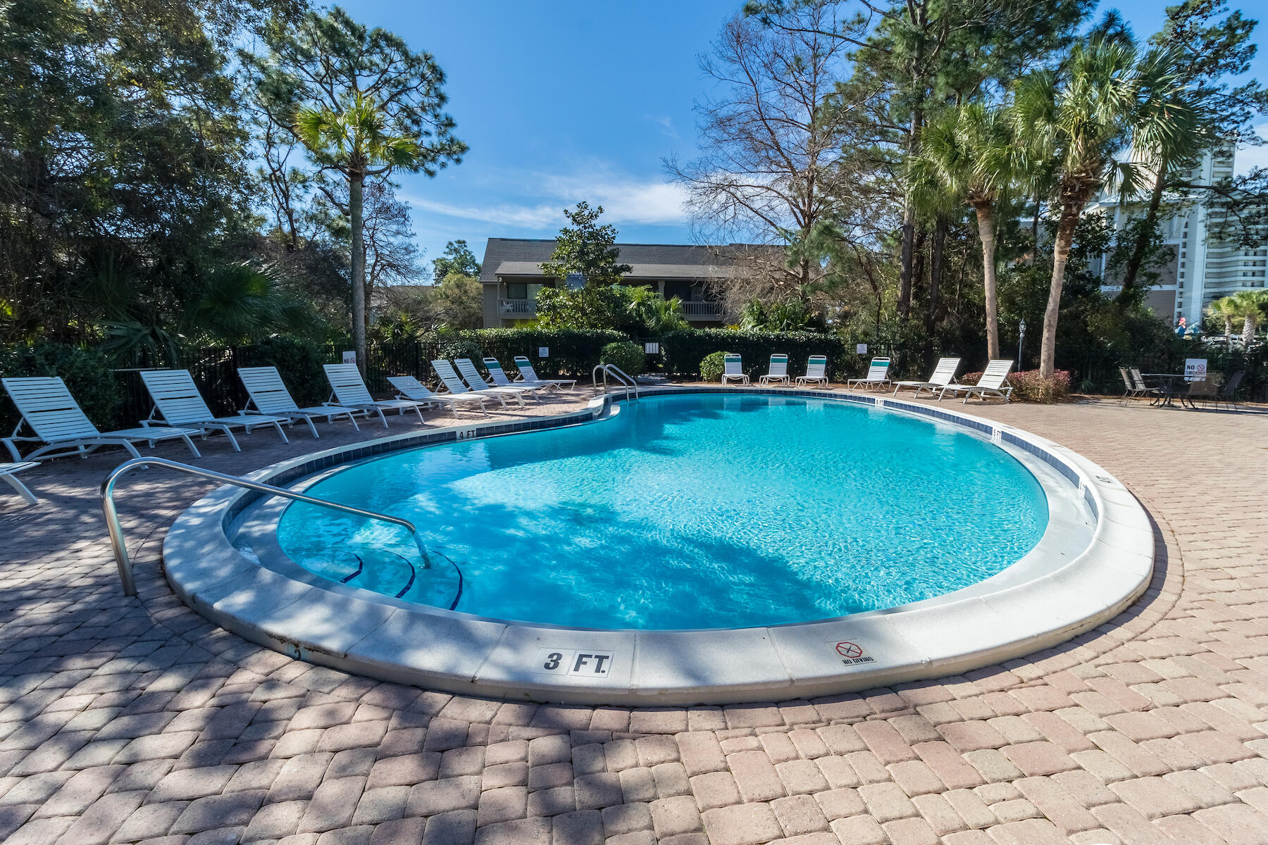 CASSINE GARDENS T/H PH 3 - Residential