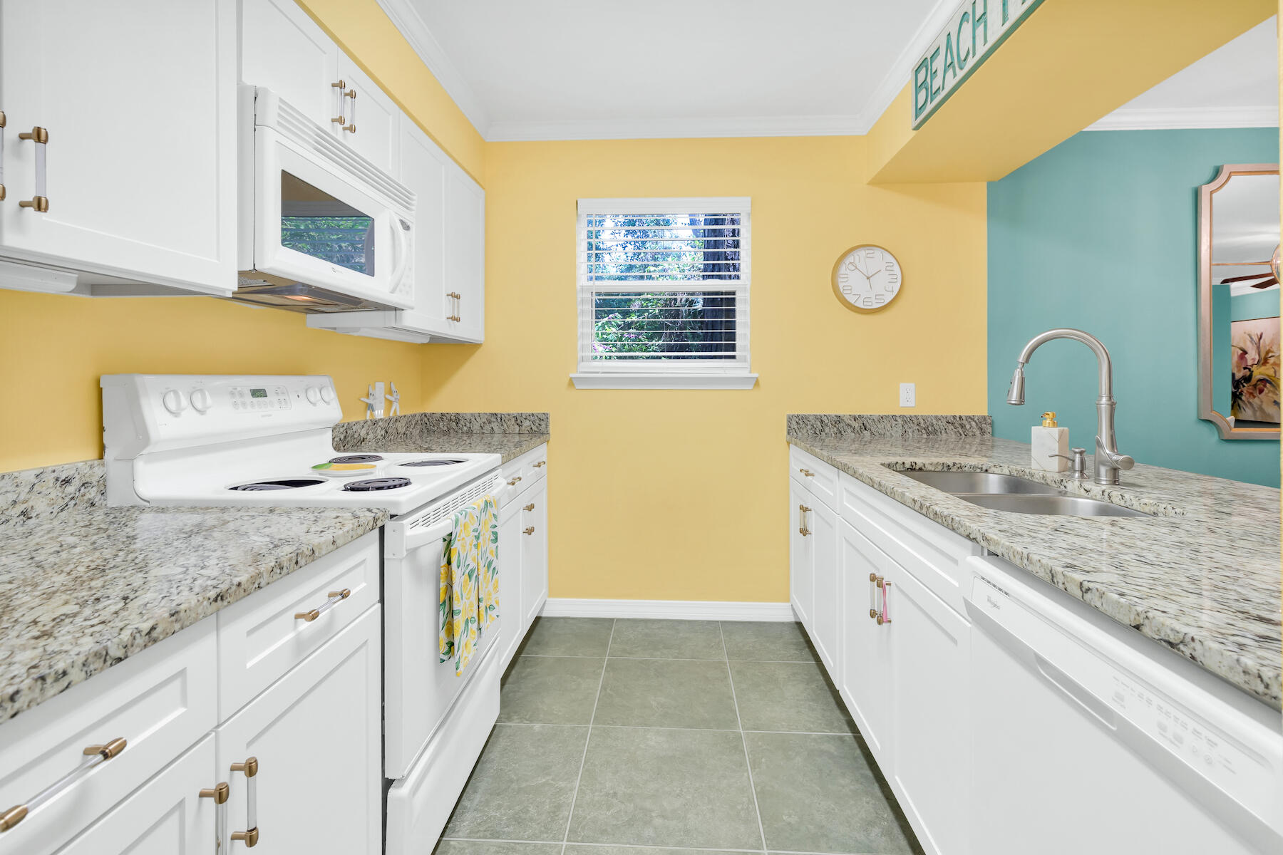 CASSINE GARDENS T/H PH 3 - Residential