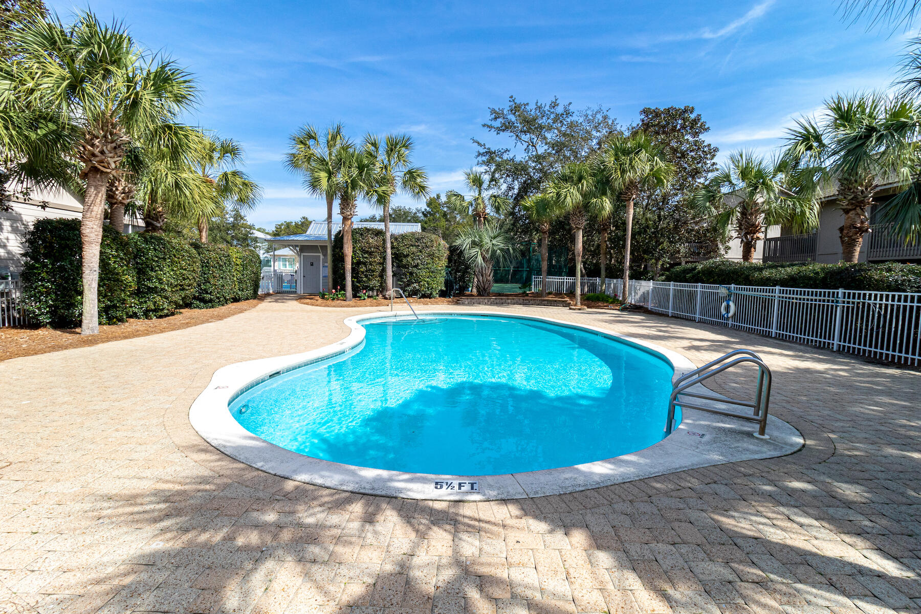 CASSINE GARDENS T/H PH 3 - Residential