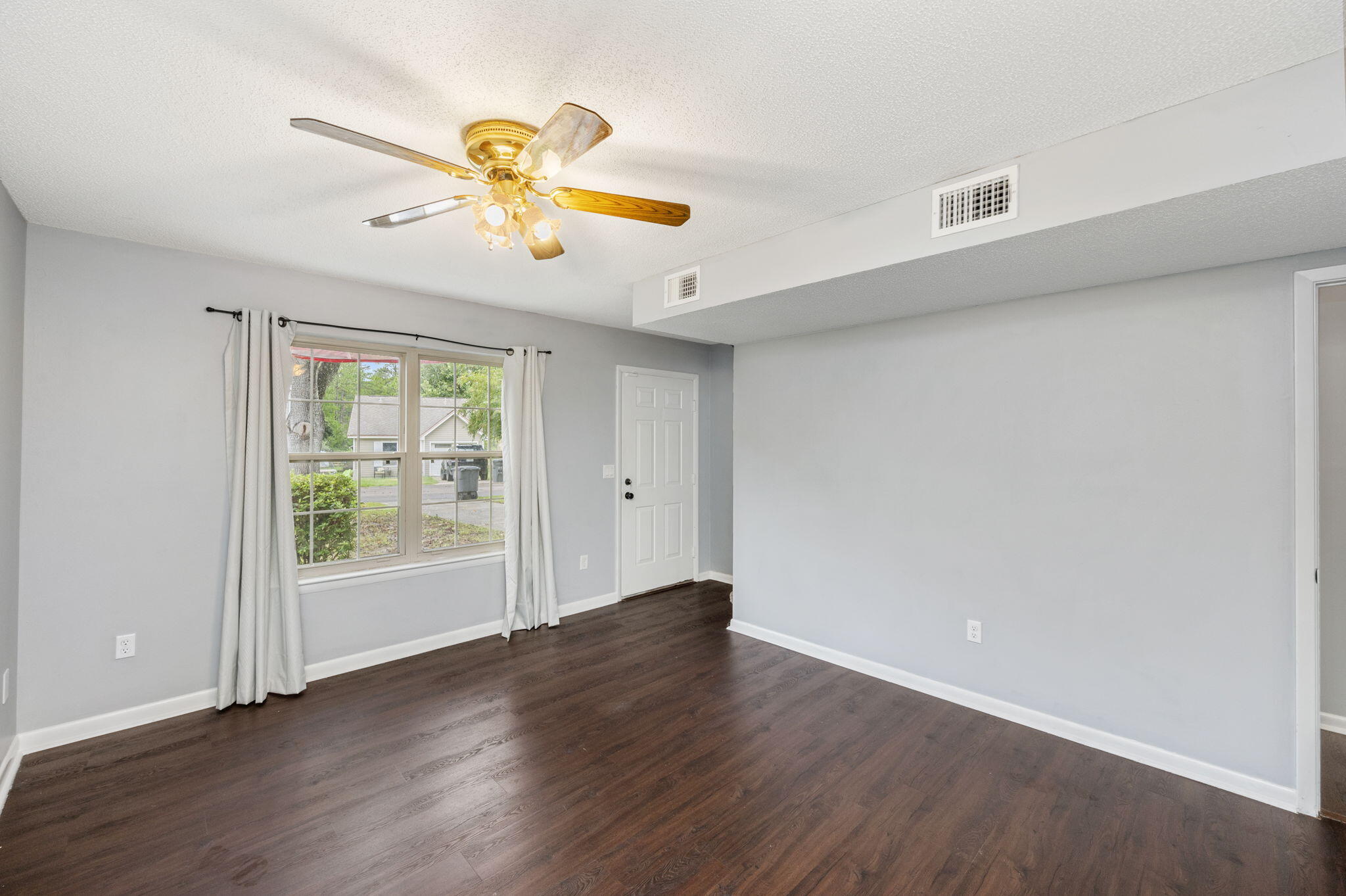 KELLY HILL ESTATES - Residential