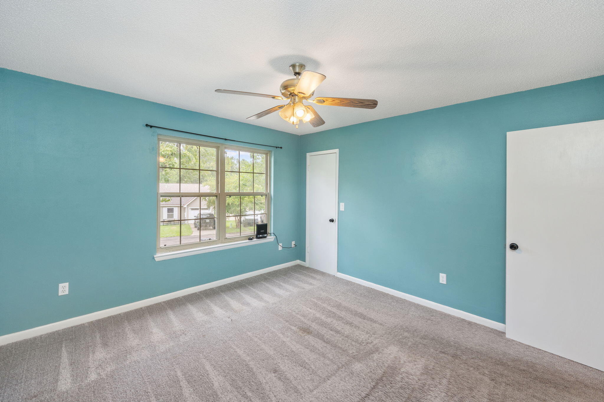 KELLY HILL ESTATES - Residential