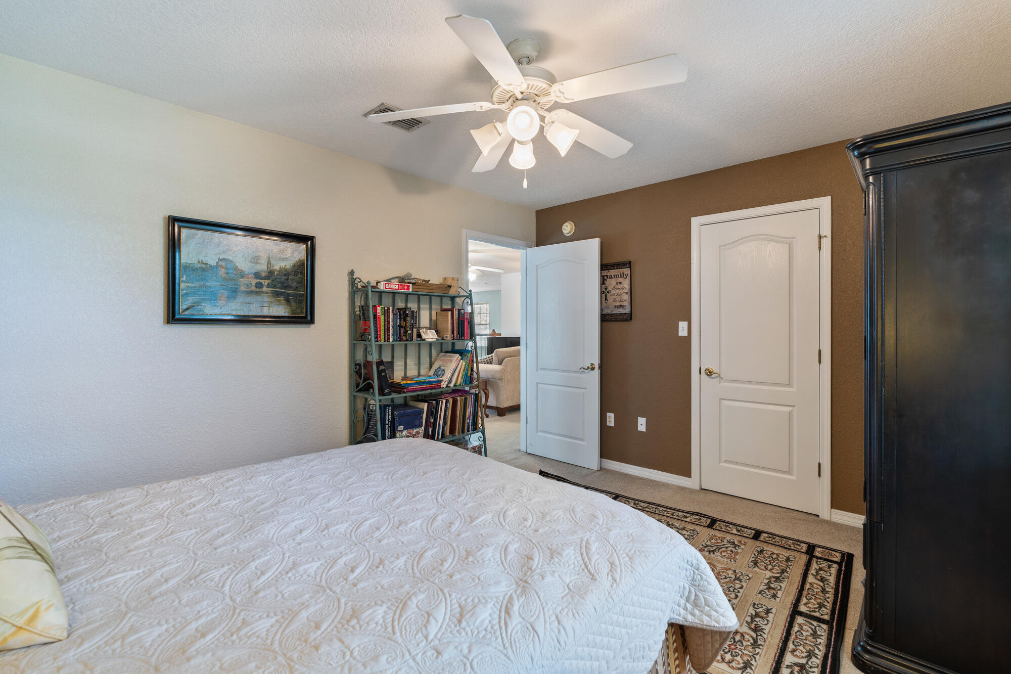 EMERALD LAKES PH 1 - Residential