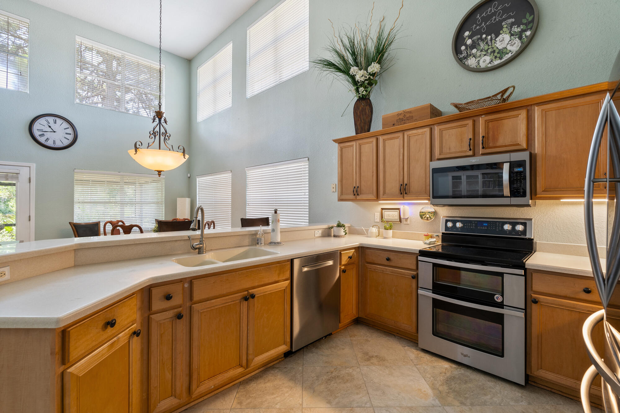 EMERALD LAKES PH 1 - Residential