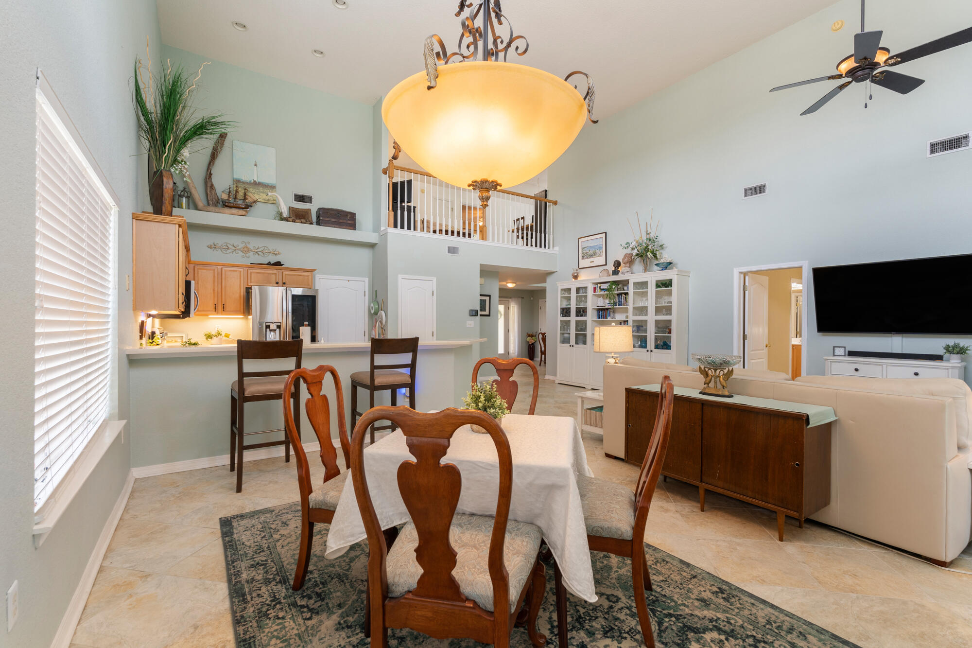 EMERALD LAKES PH 1 - Residential