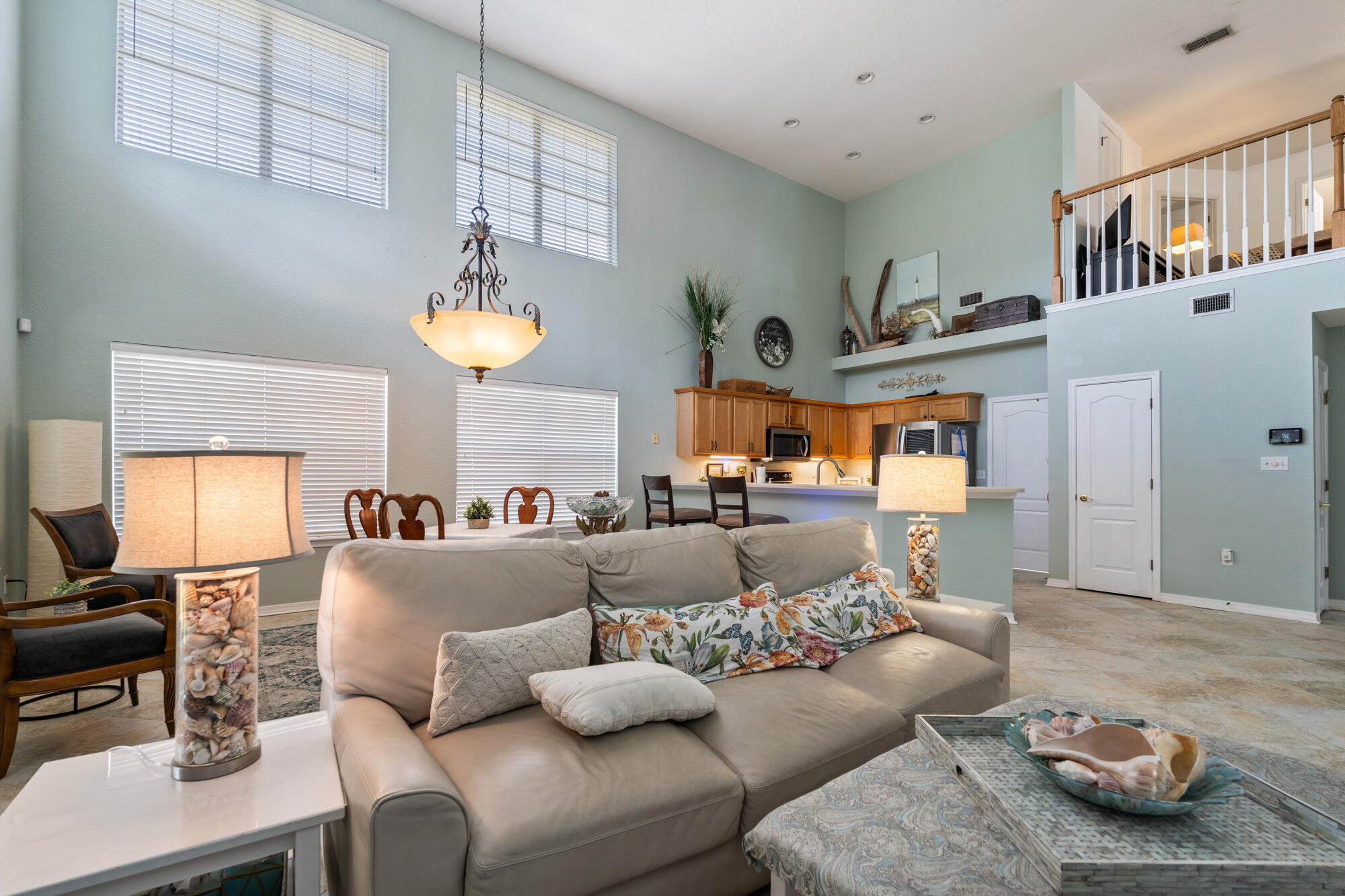 EMERALD LAKES PH 1 - Residential