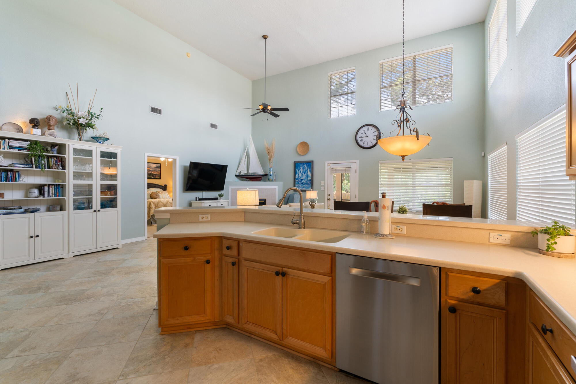 EMERALD LAKES PH 1 - Residential