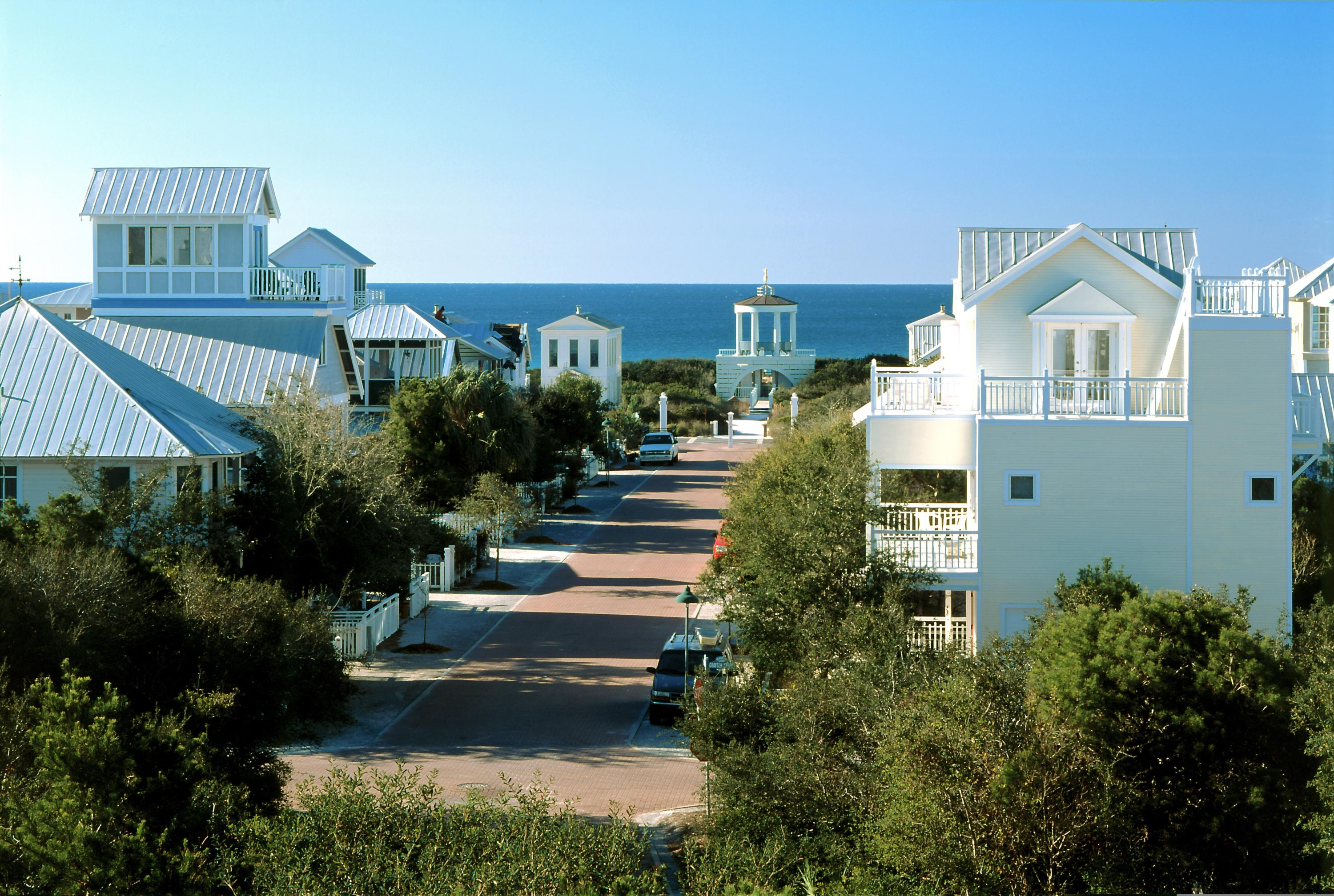 SEASIDE 03 - Land