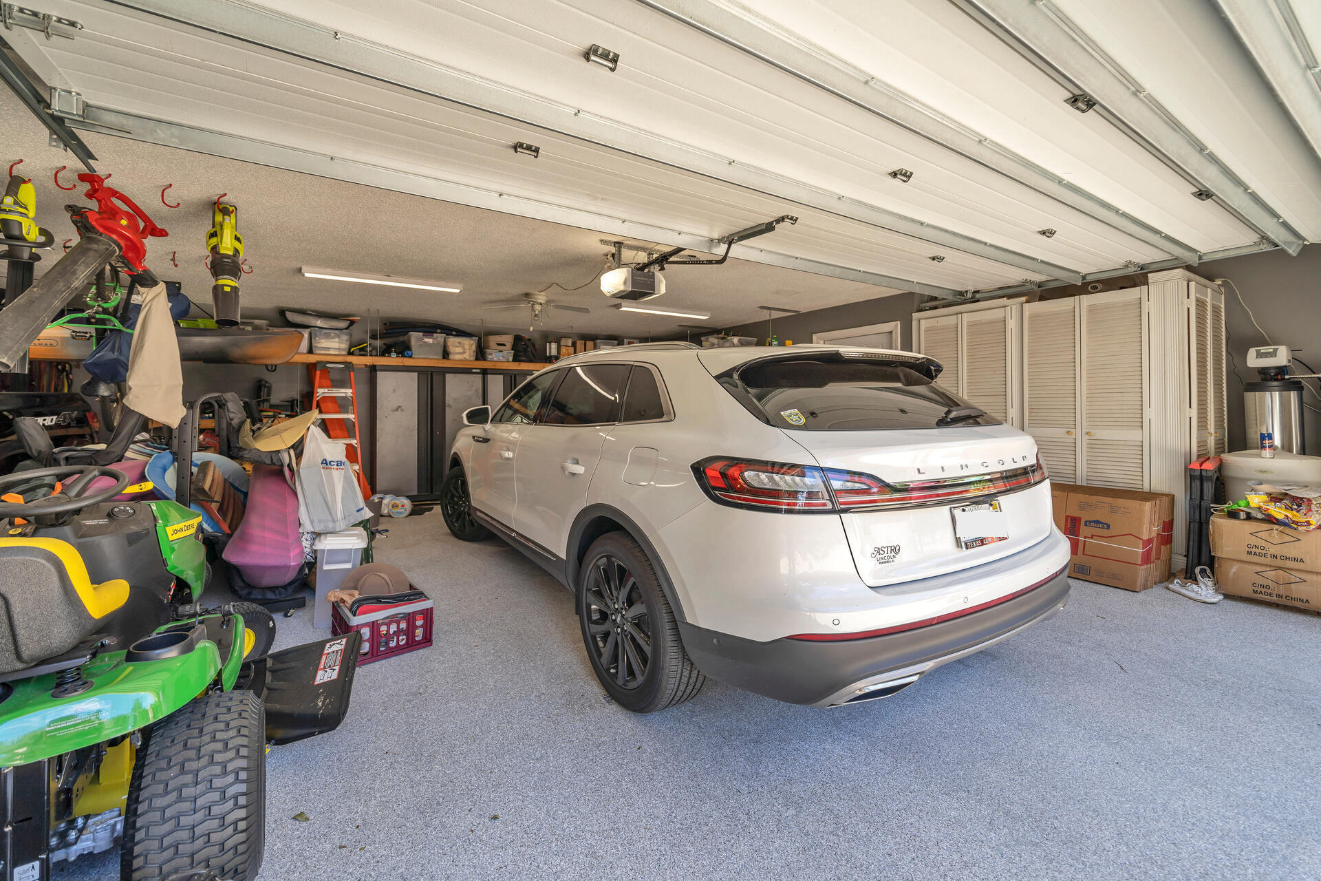 GLENLAKE PH 2 - Residential
