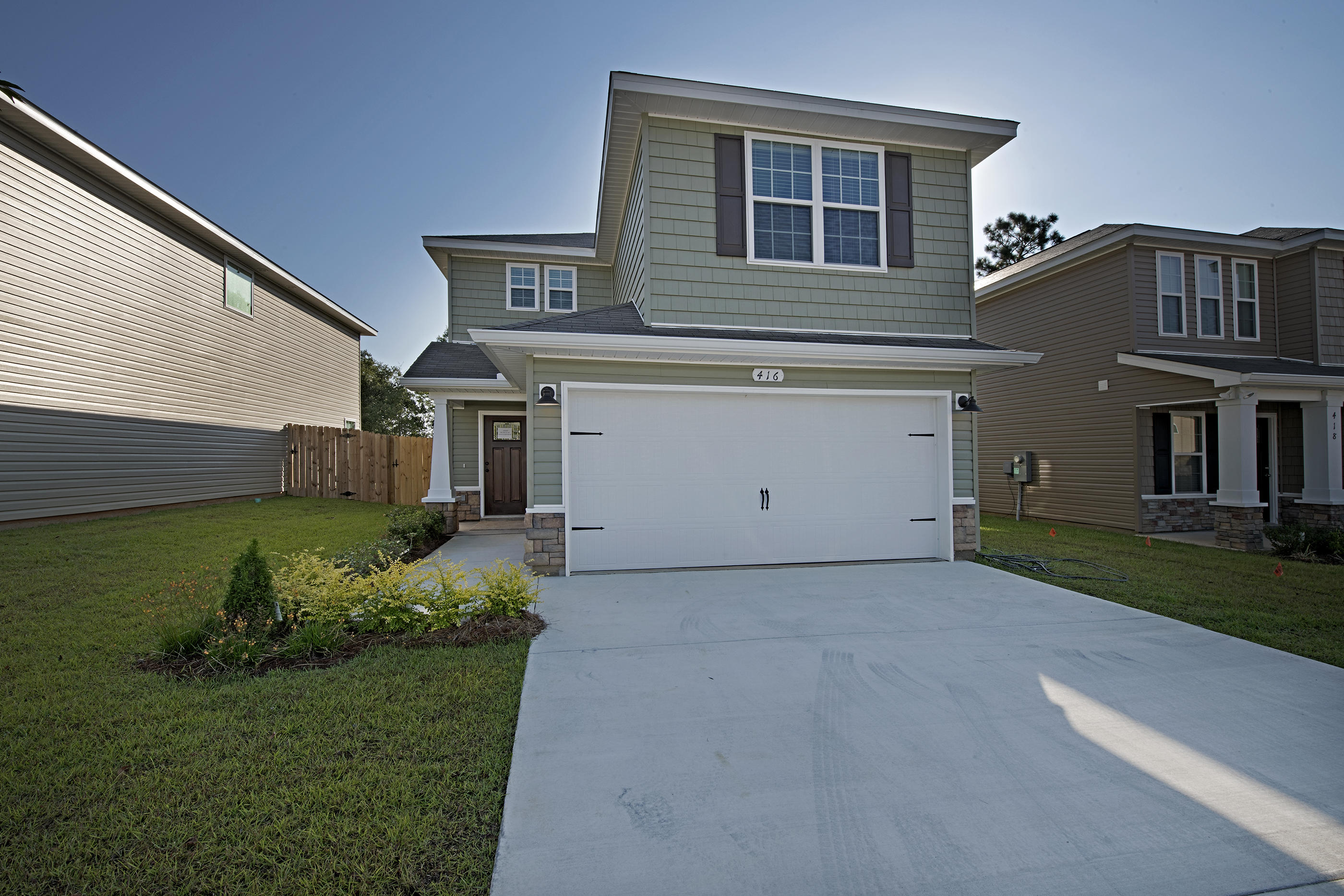 STILLWELL ESTATES - Residential