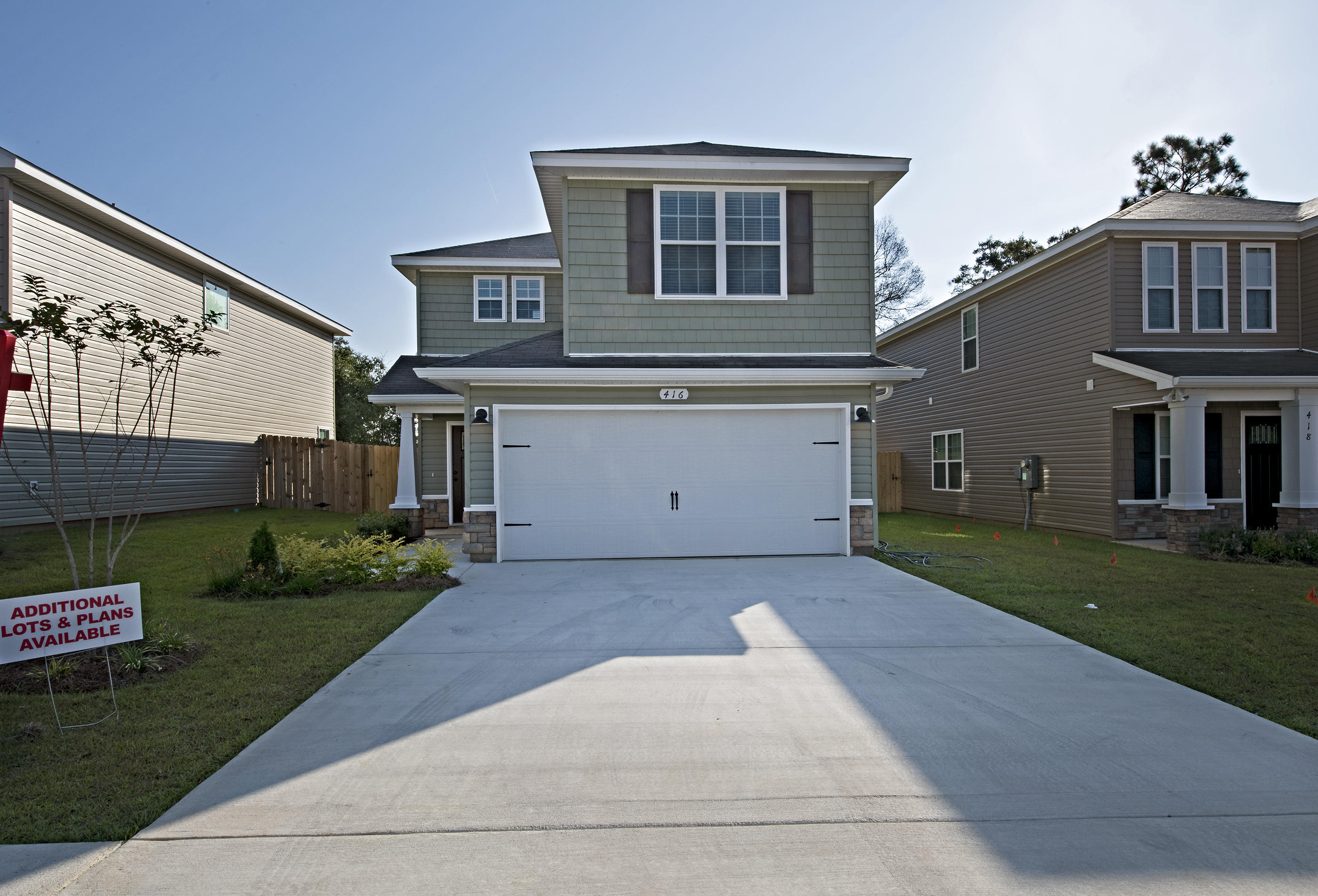 STILLWELL ESTATES - Residential