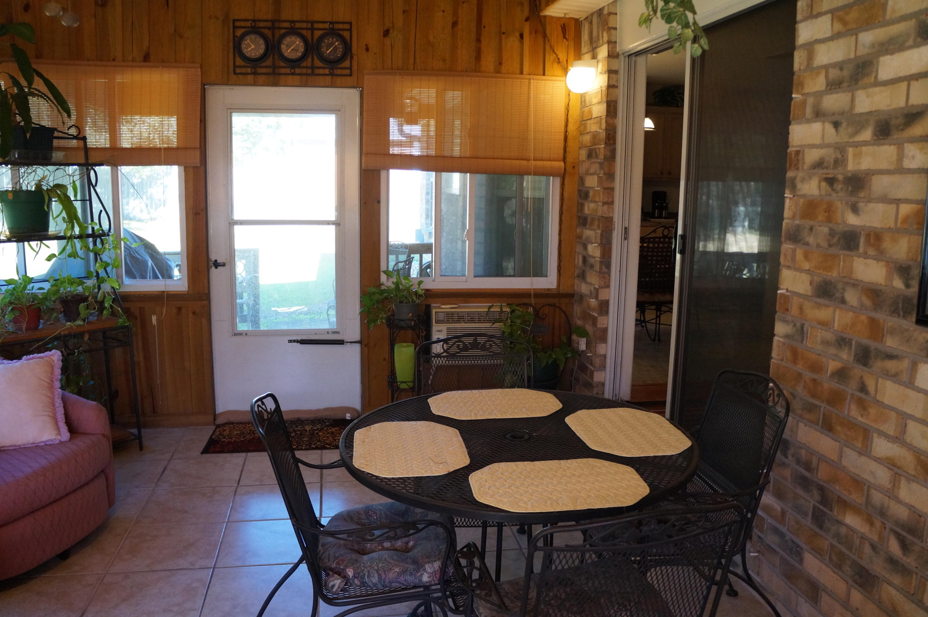 WOODLAND ESTATES - Residential