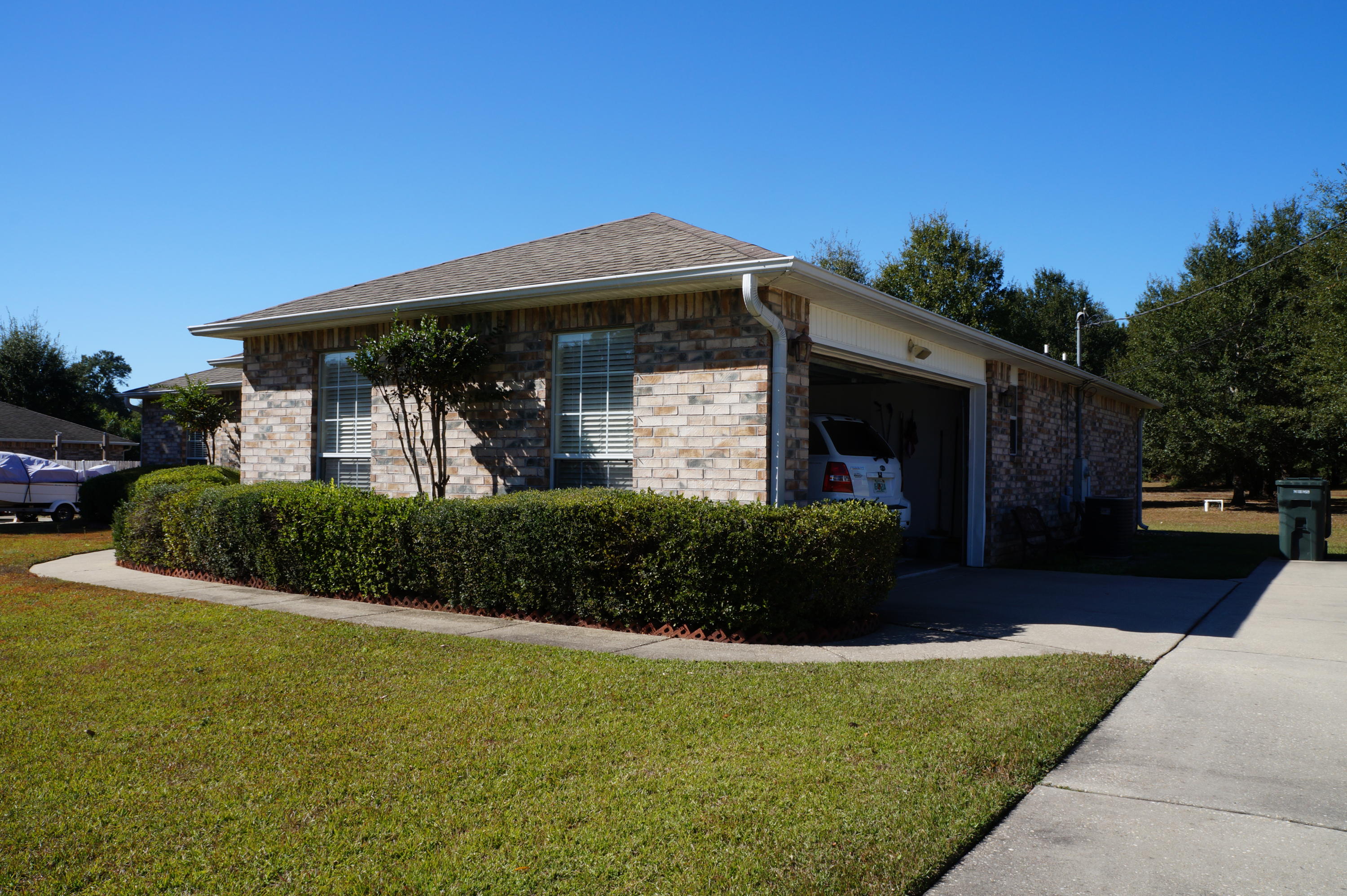 WOODLAND ESTATES - Residential