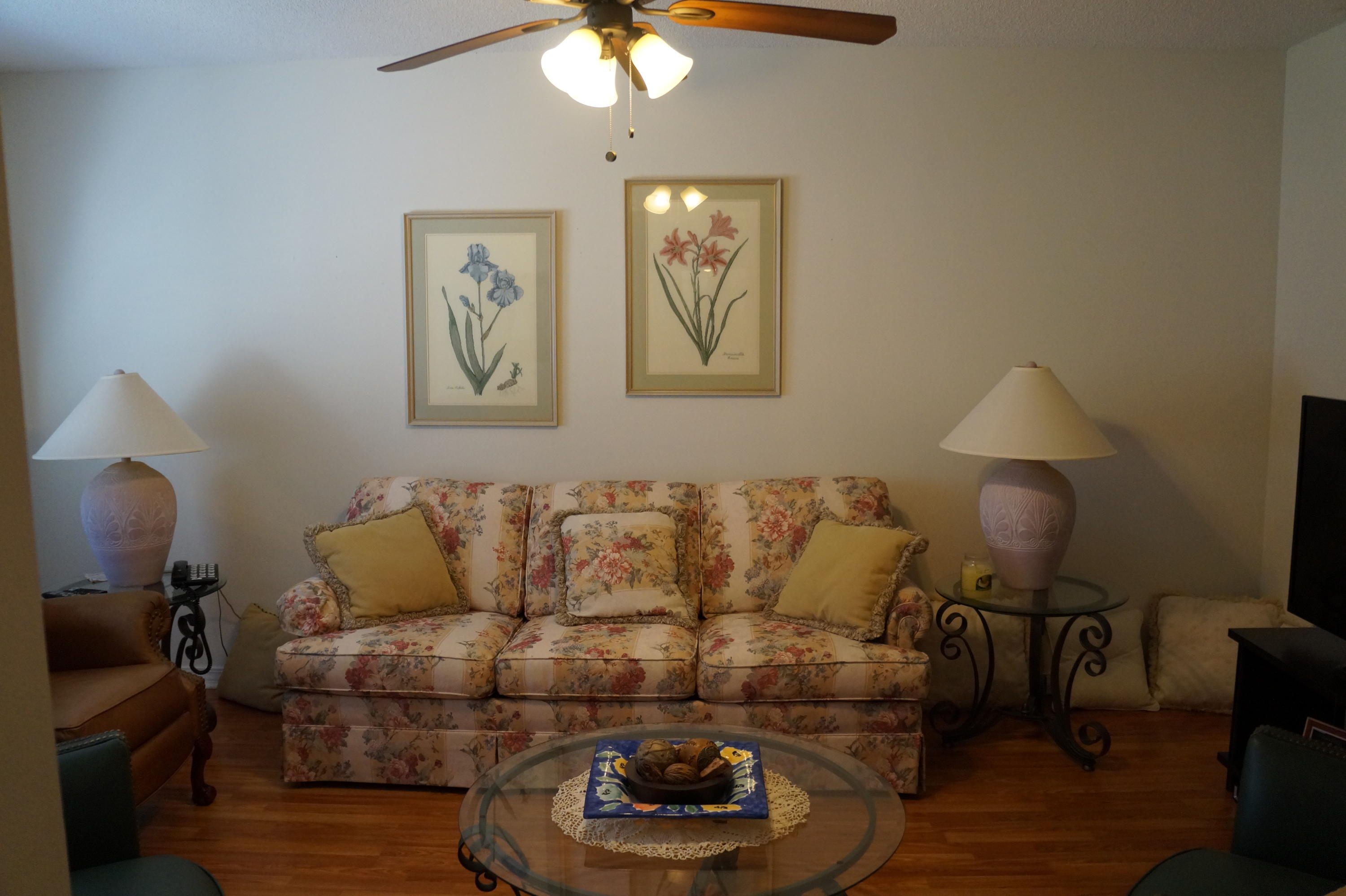 WOODLAND ESTATES - Residential