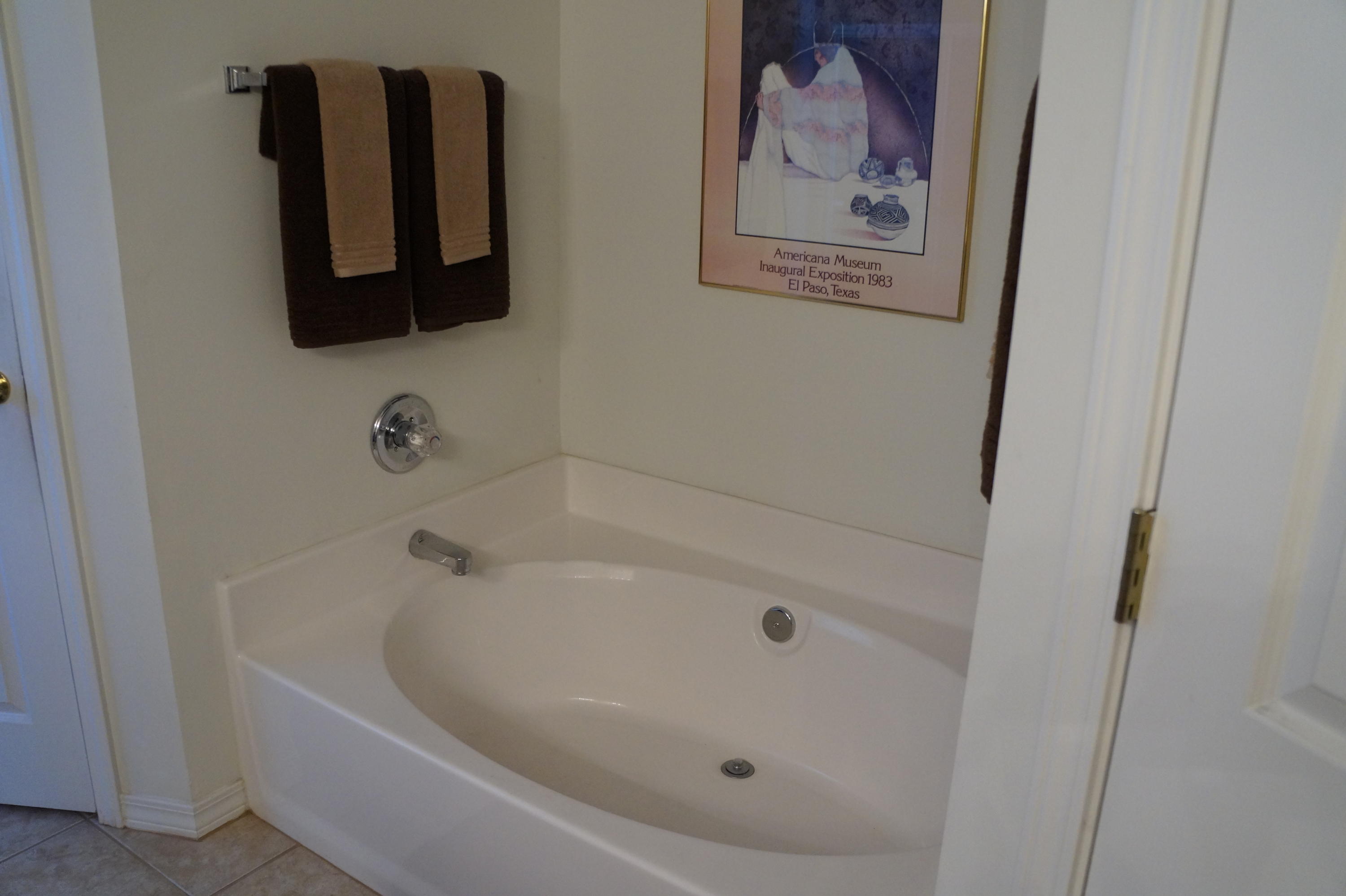 WOODLAND ESTATES - Residential