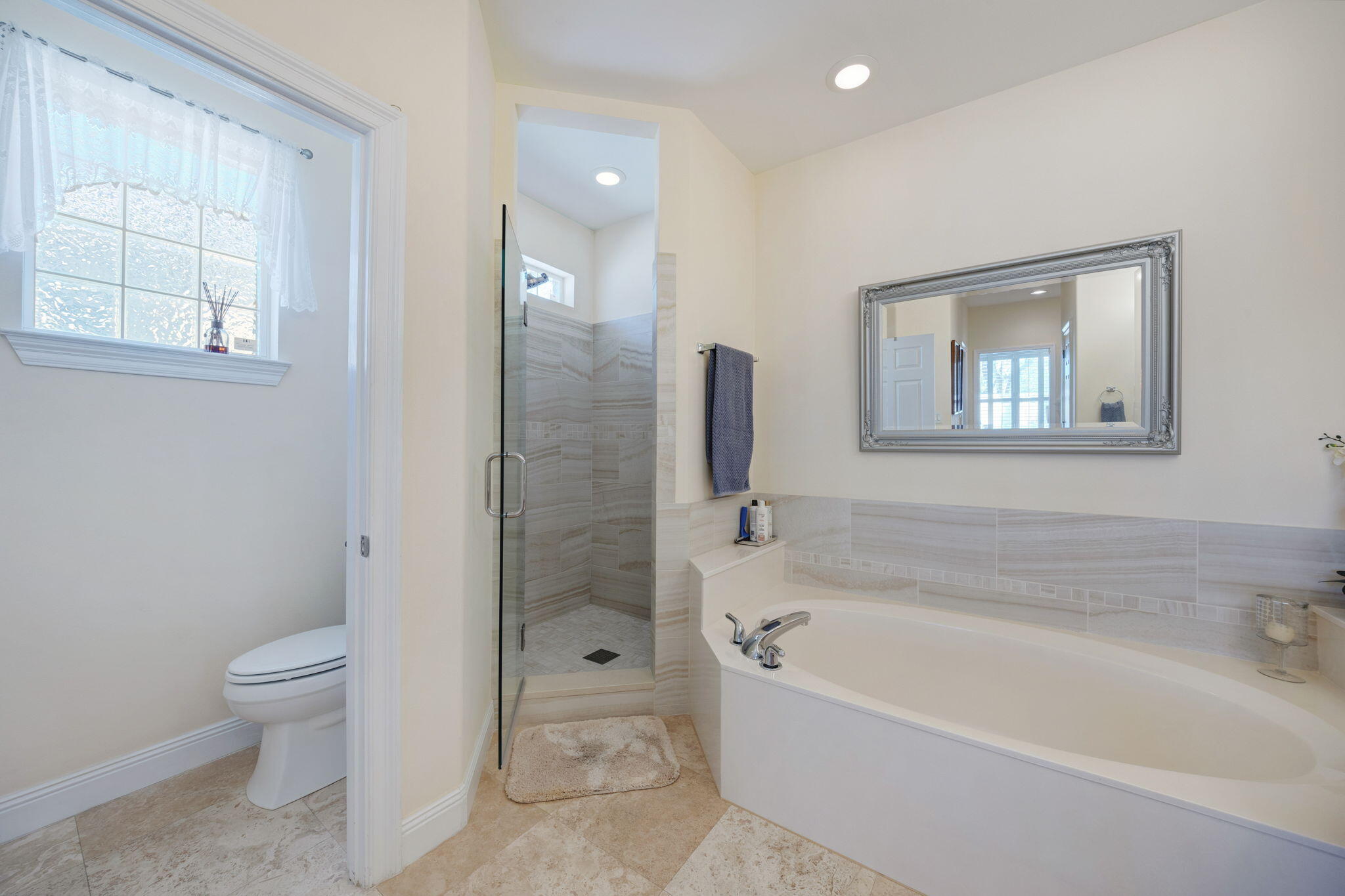LEGEND CREEK AT SANDESTIN - Residential