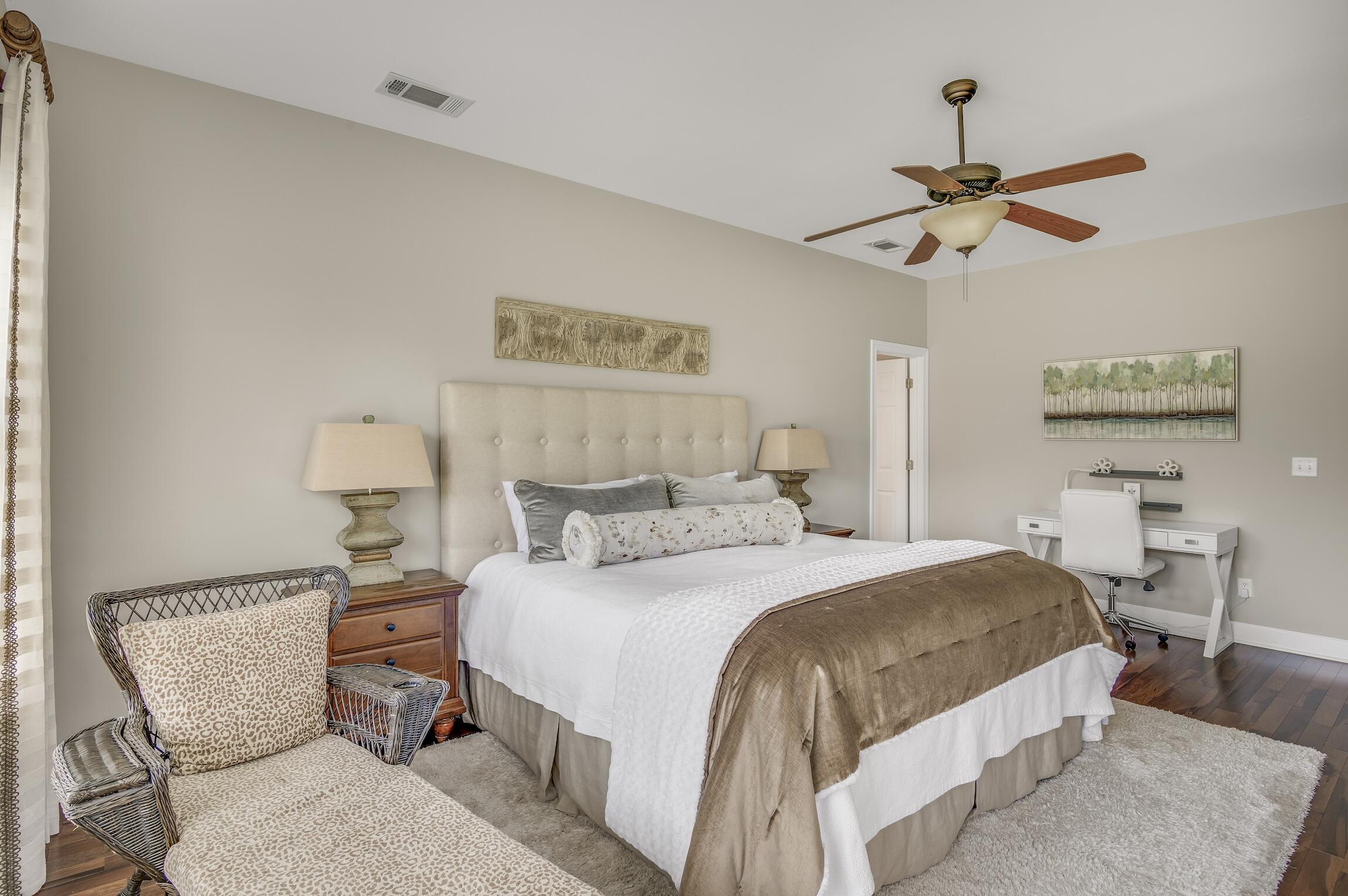 HOLIDAY SHORES ESTATES 2ND ADDN - Residential