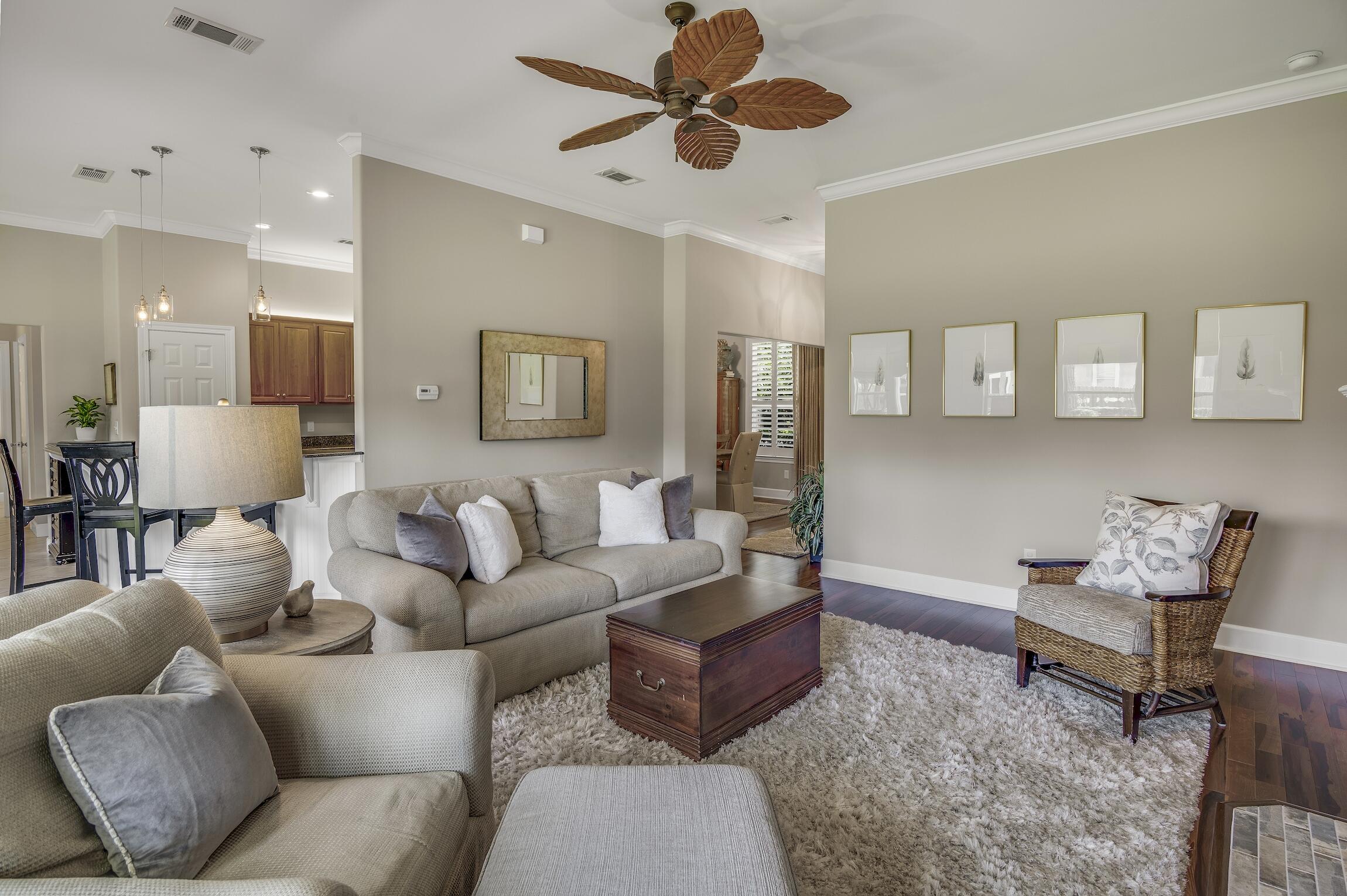 HOLIDAY SHORES ESTATES 2ND ADDN - Residential