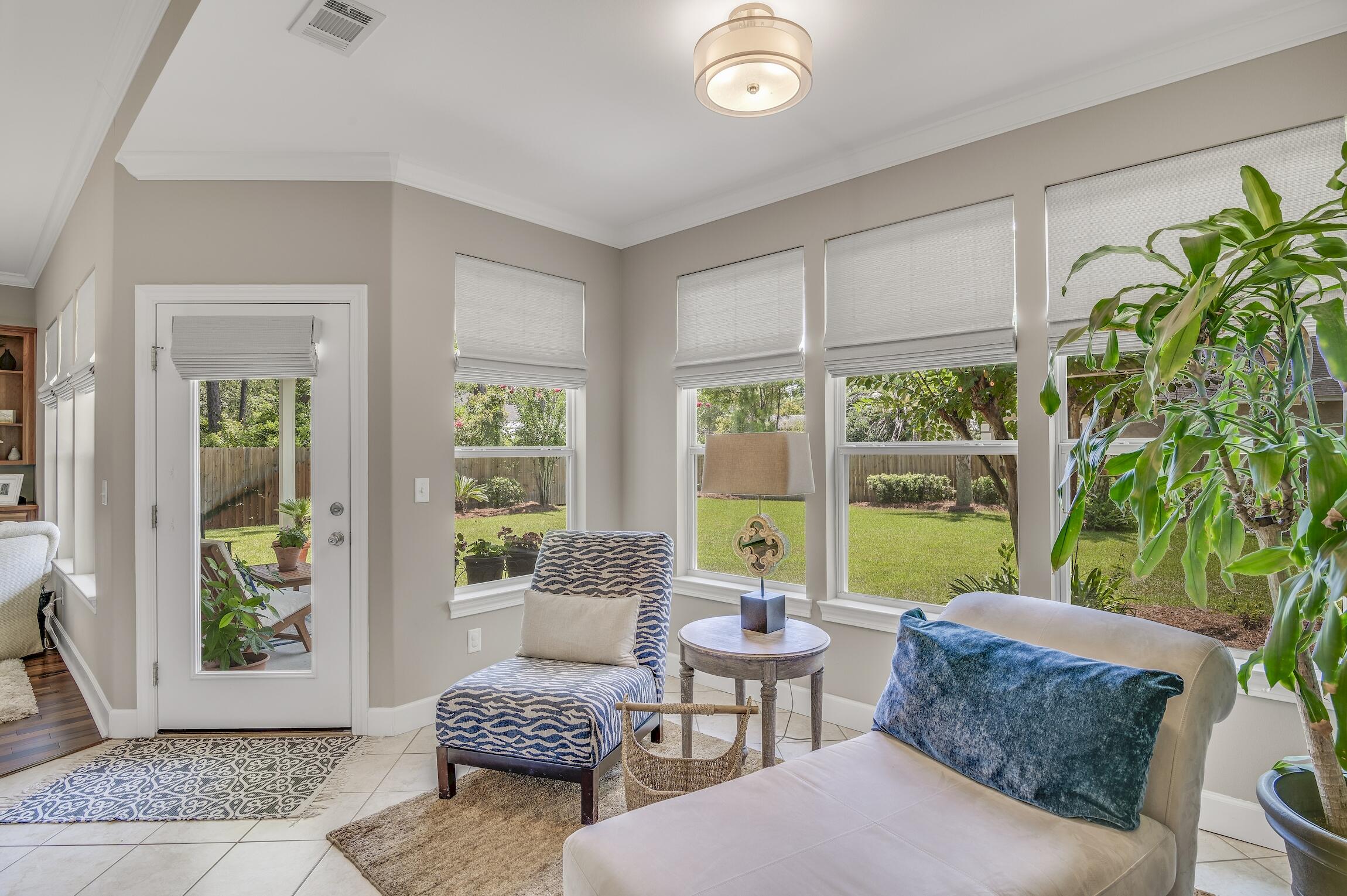 HOLIDAY SHORES ESTATES 2ND ADDN - Residential