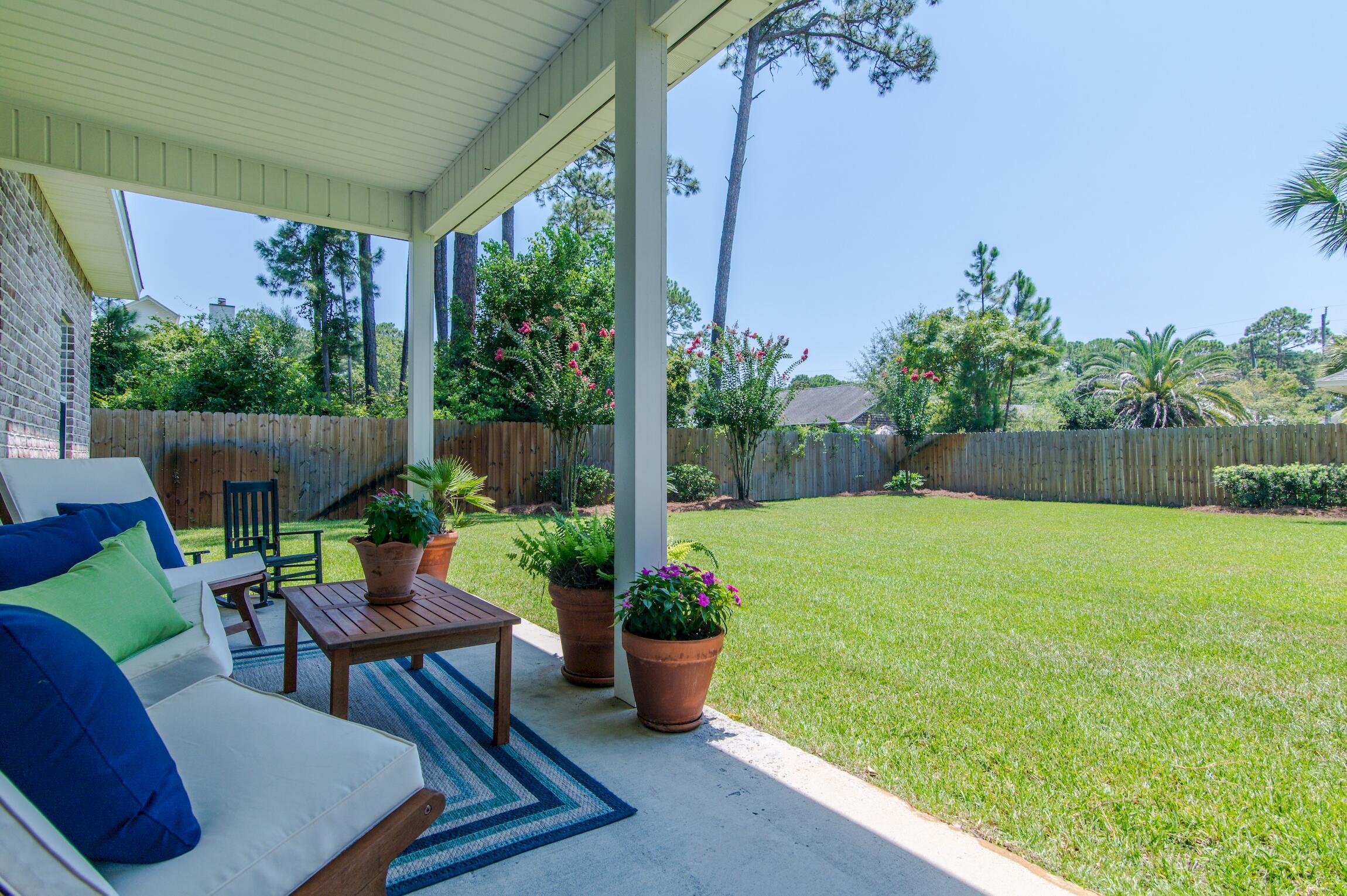 HOLIDAY SHORES ESTATES 2ND ADDN - Residential