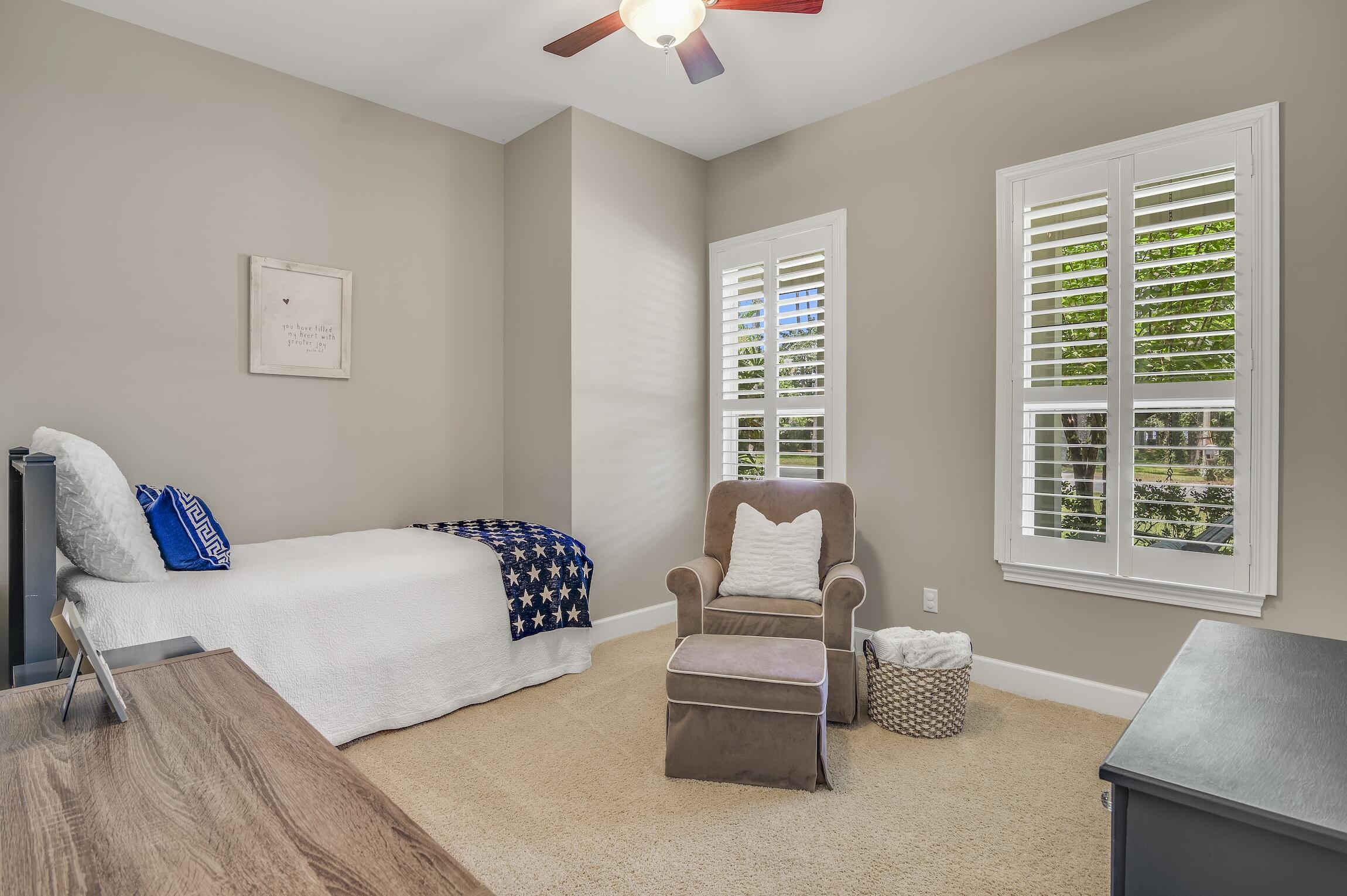 HOLIDAY SHORES ESTATES 2ND ADDN - Residential