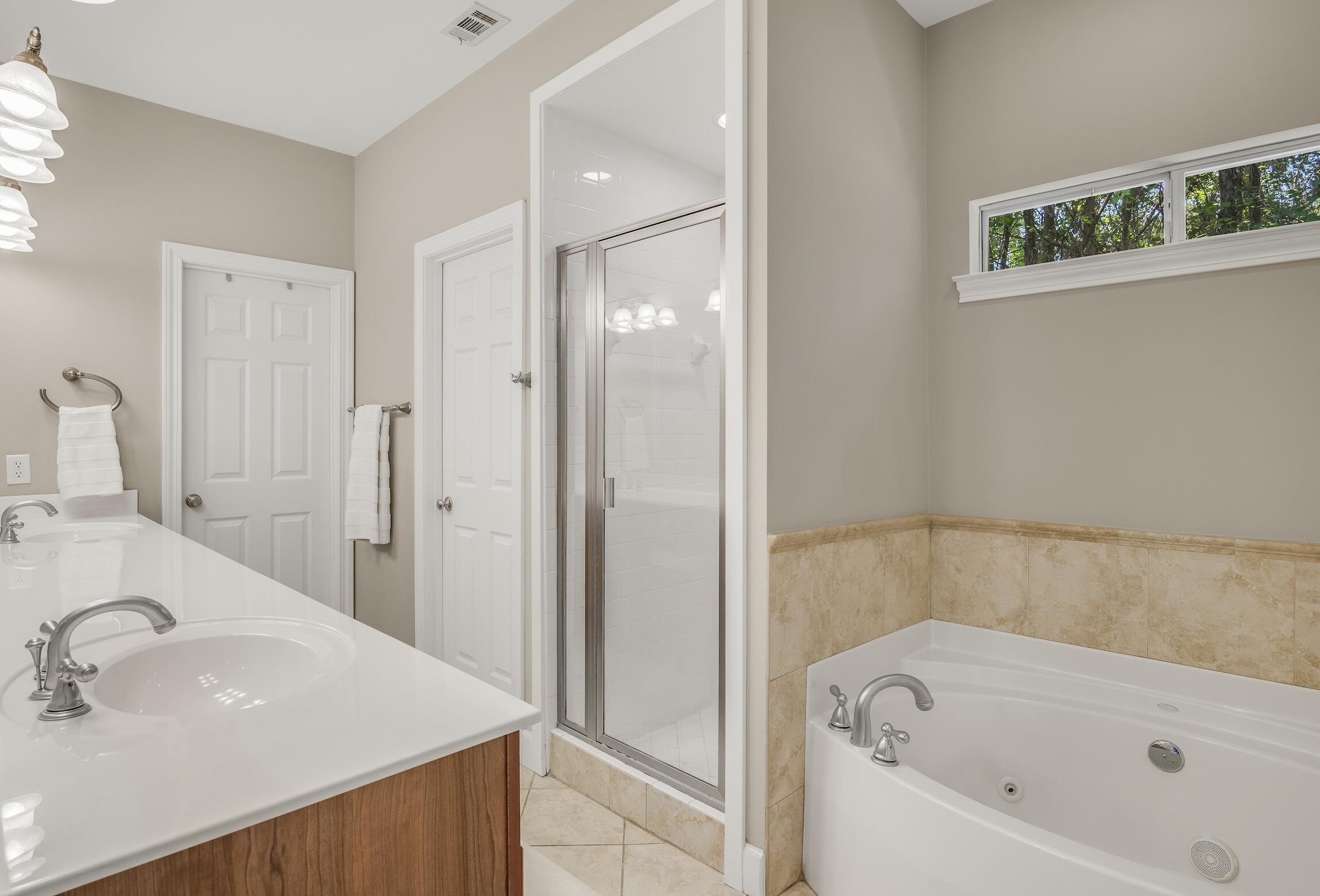 HOLIDAY SHORES ESTATES 2ND ADDN - Residential