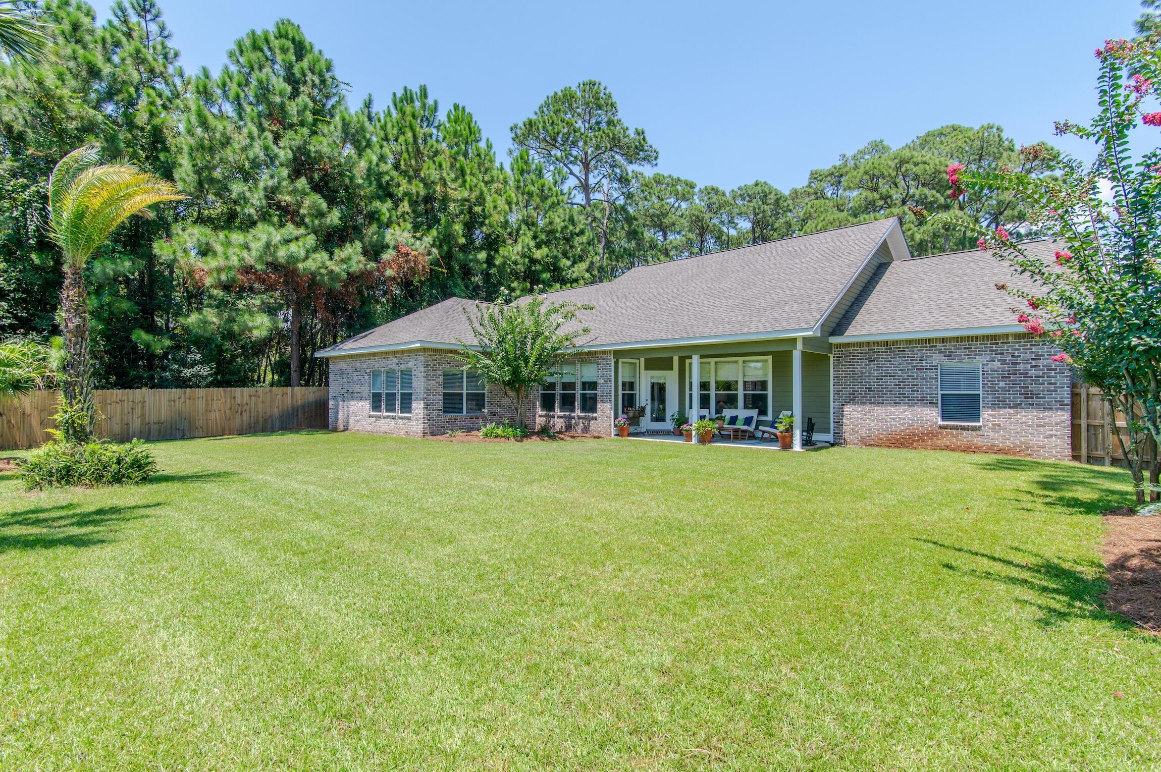 HOLIDAY SHORES ESTATES 2ND ADDN - Residential