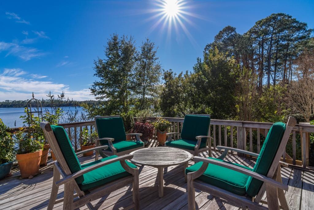 ROCKY BAYOU COUNTRY CLUB ESTATES 2 - Residential