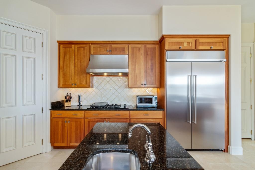 ROCKY BAYOU COUNTRY CLUB ESTATES 2 - Residential