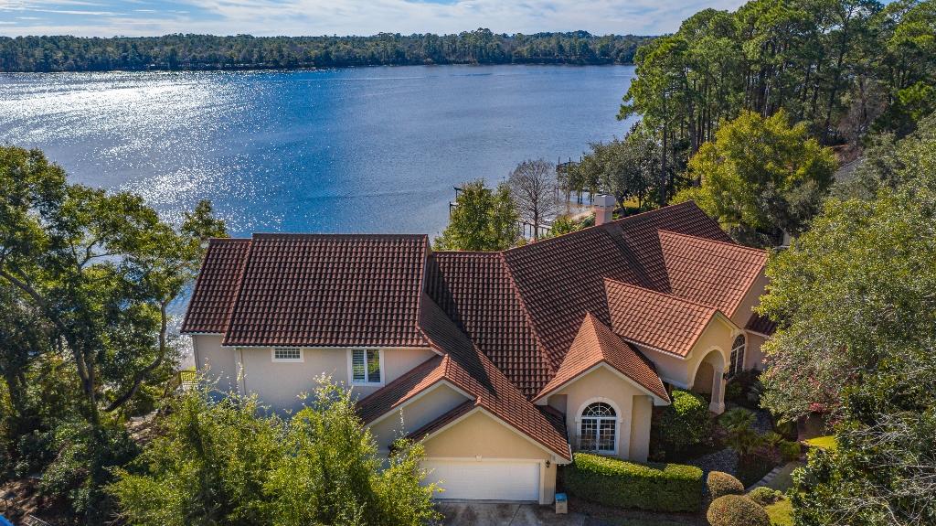 ROCKY BAYOU COUNTRY CLUB ESTATES 2 - Residential