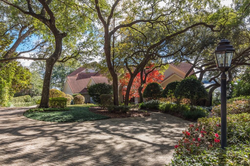 ROCKY BAYOU COUNTRY CLUB ESTATES 2 - Residential
