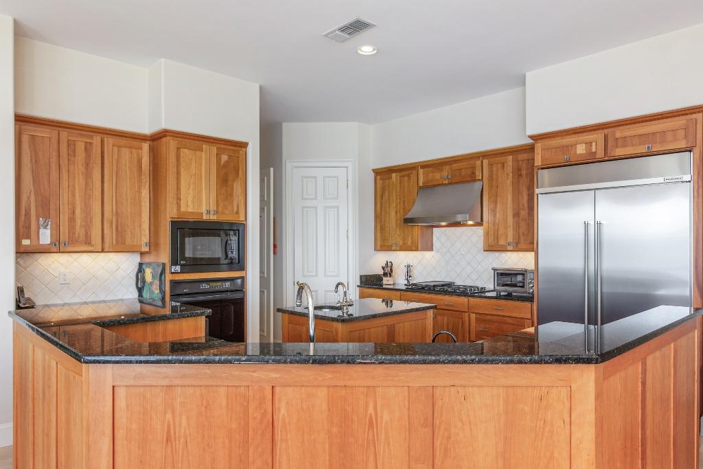 ROCKY BAYOU COUNTRY CLUB ESTATES 2 - Residential